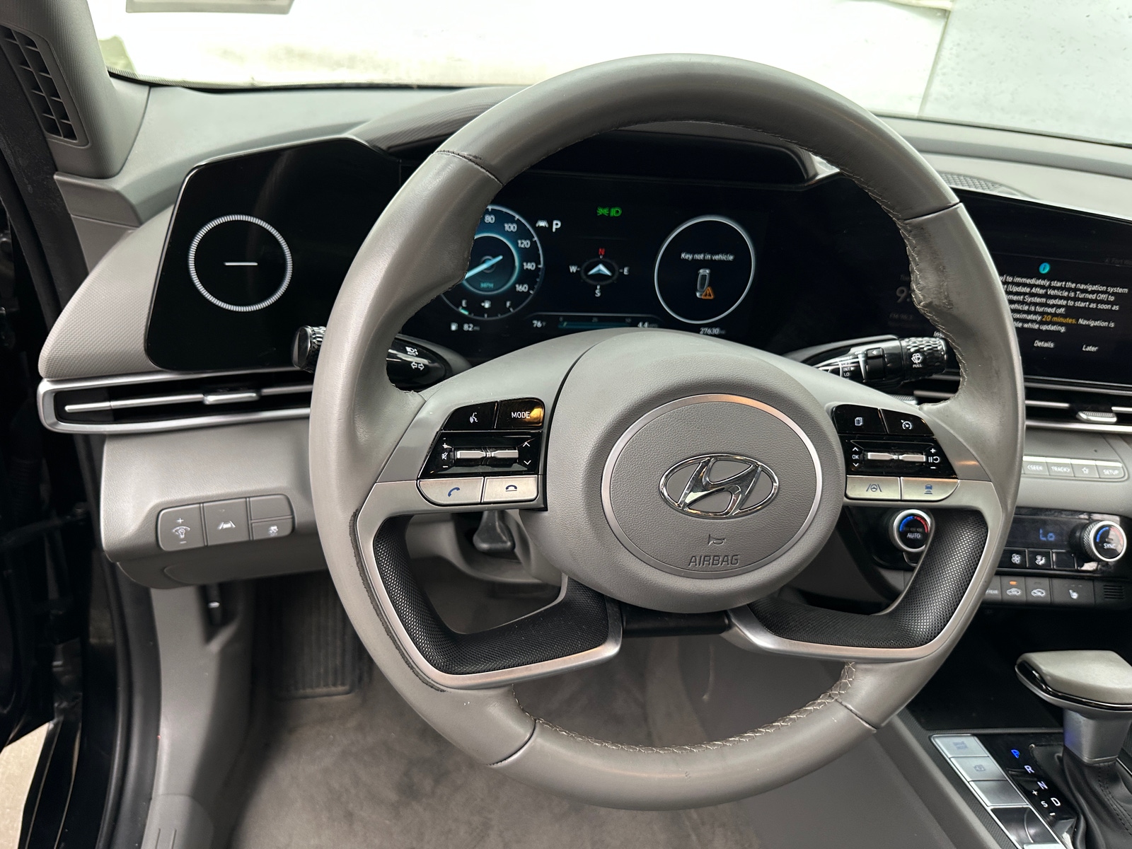 Thumbnail: 2023 Hyundai Elantra - 5