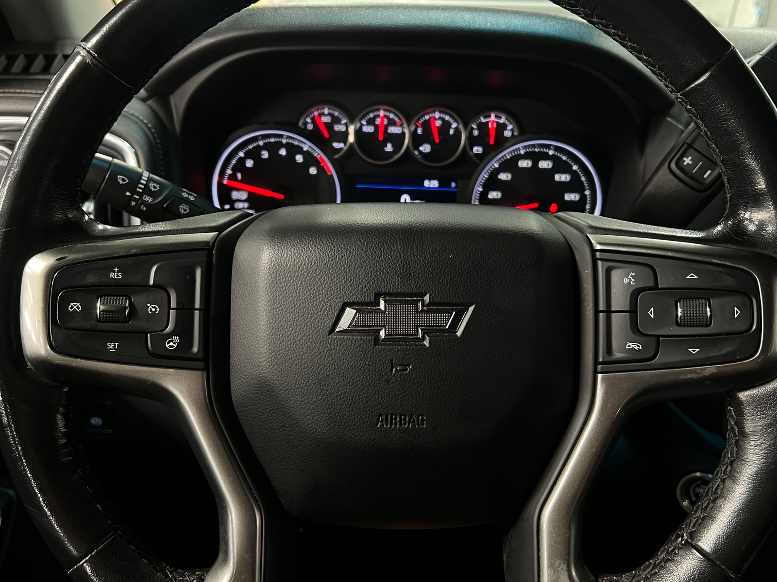 Thumbnail: 2021 Chevrolet Silverado 1500 - 5