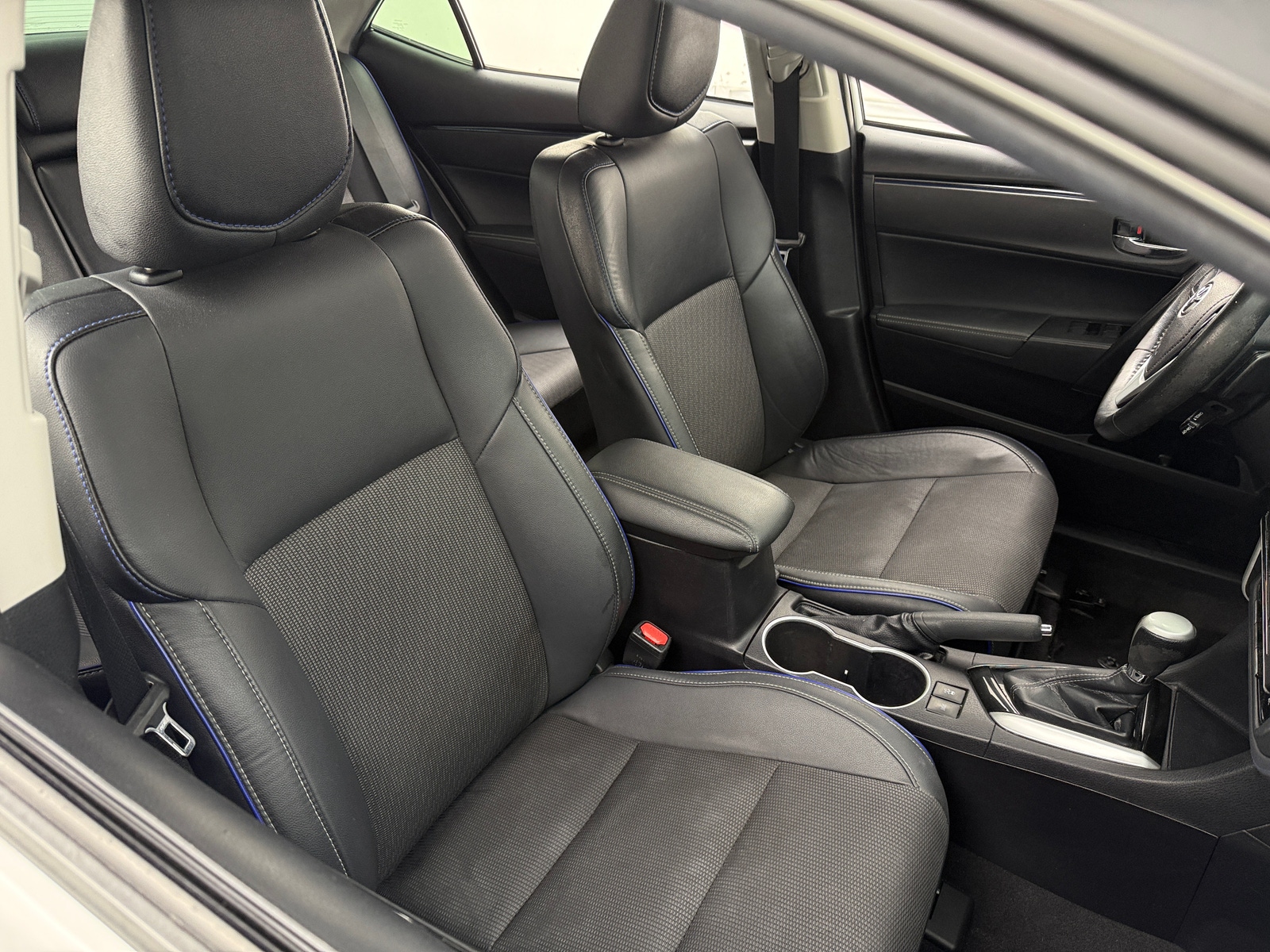 Thumbnail: 2019 Toyota Corolla - 2