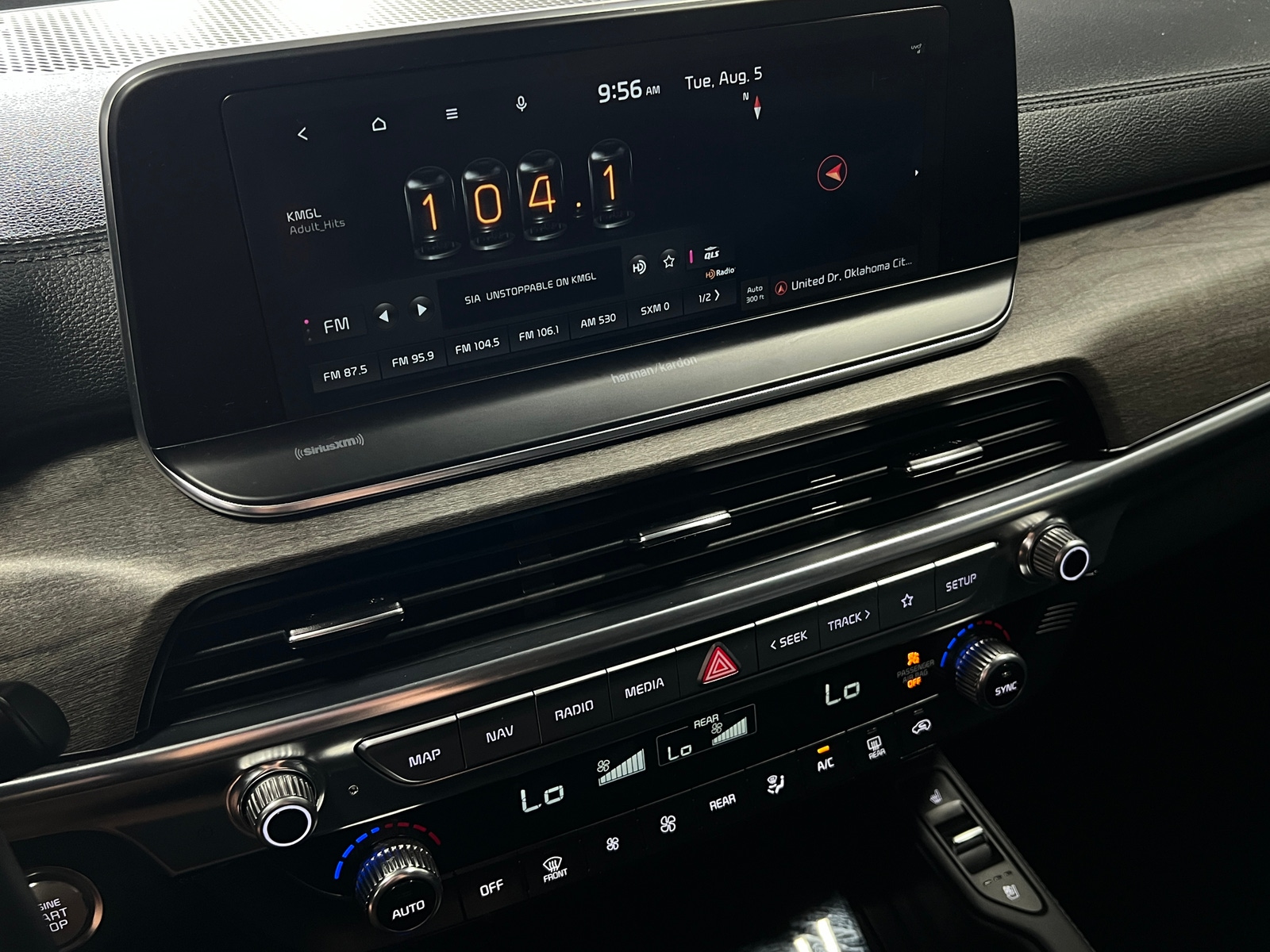 Thumbnail: 2022 Kia Telluride - 3