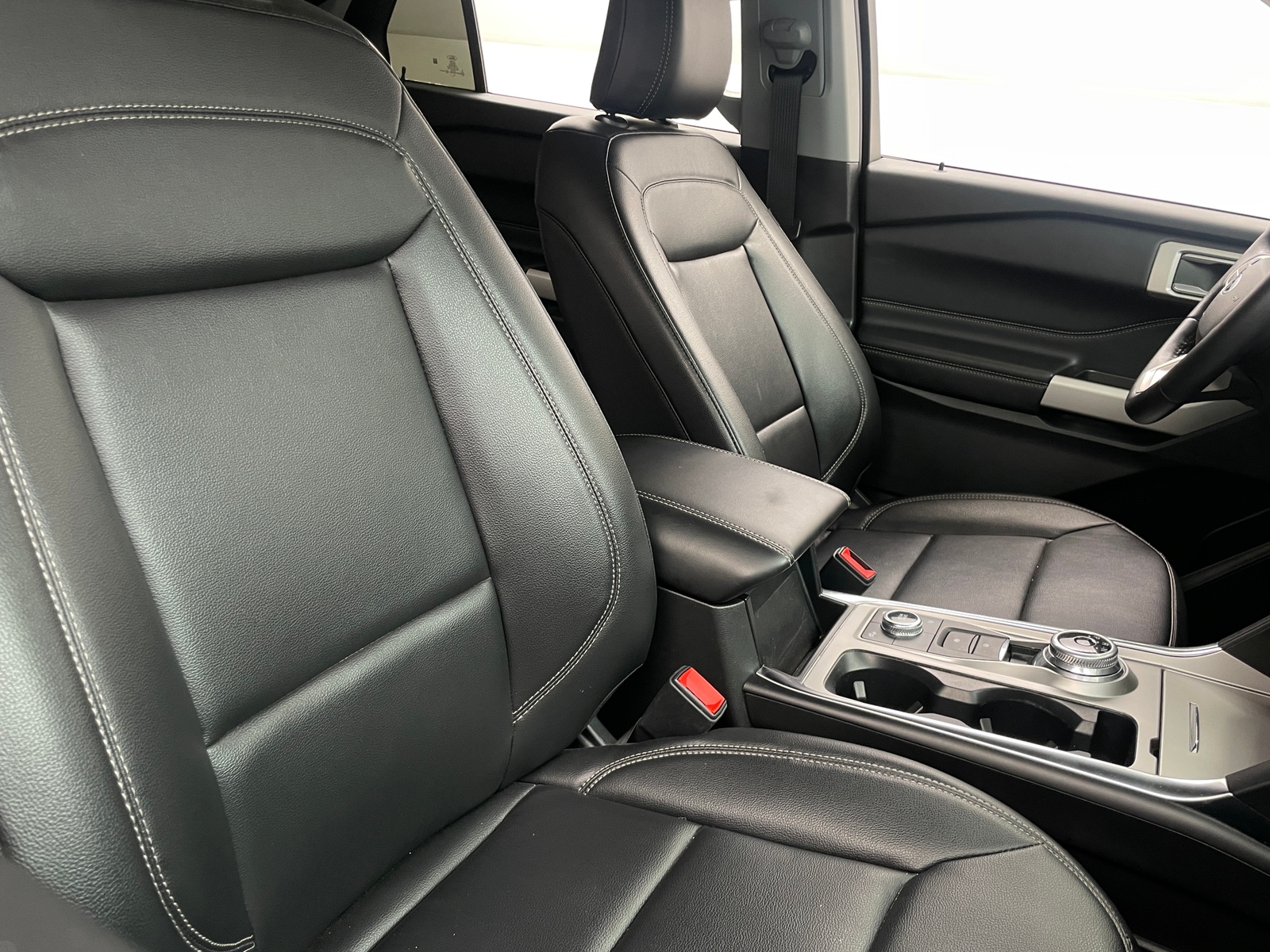 Thumbnail: 2021 Ford Explorer - 2
