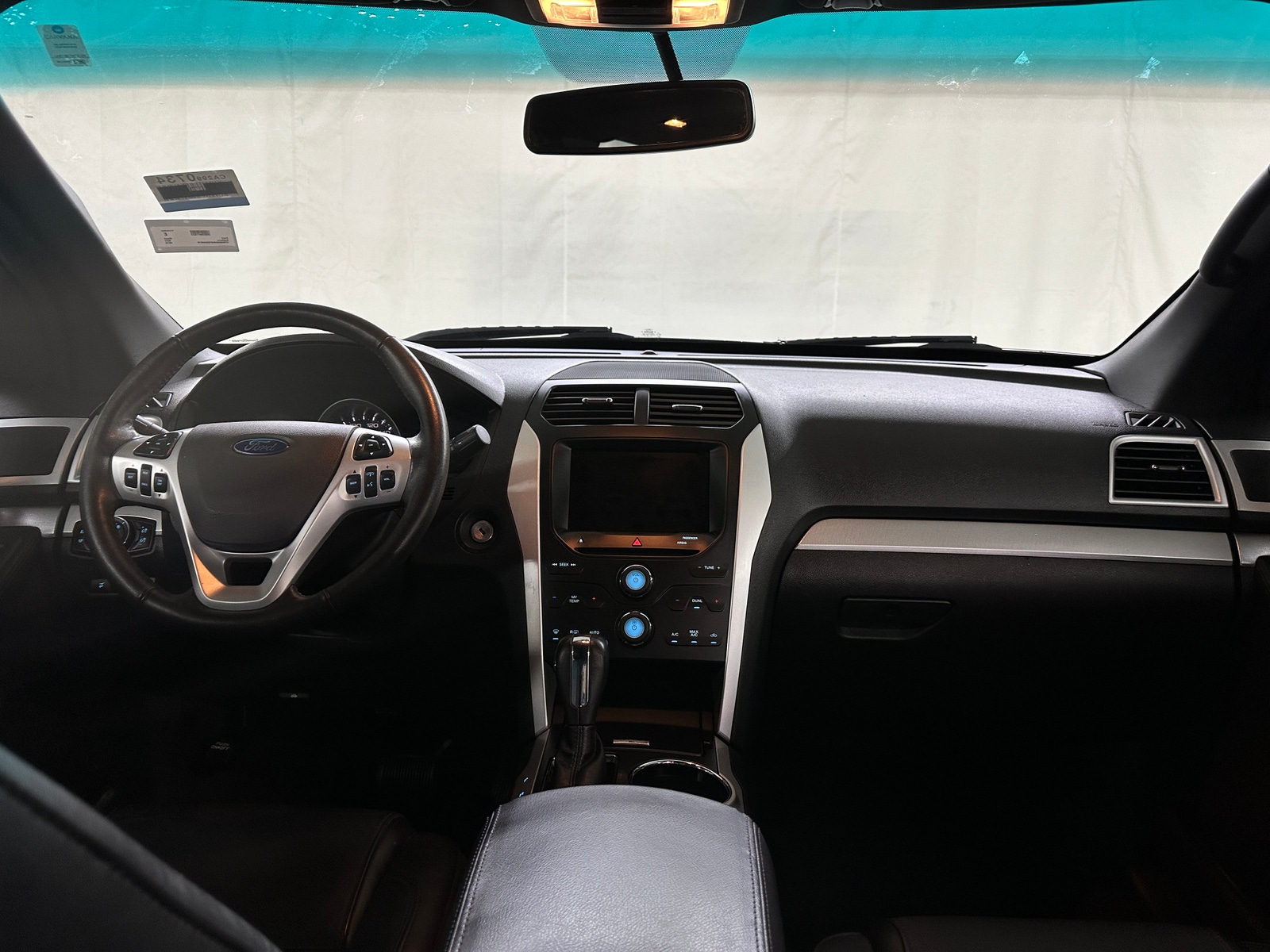 Thumbnail: 2015 Ford Explorer - 2