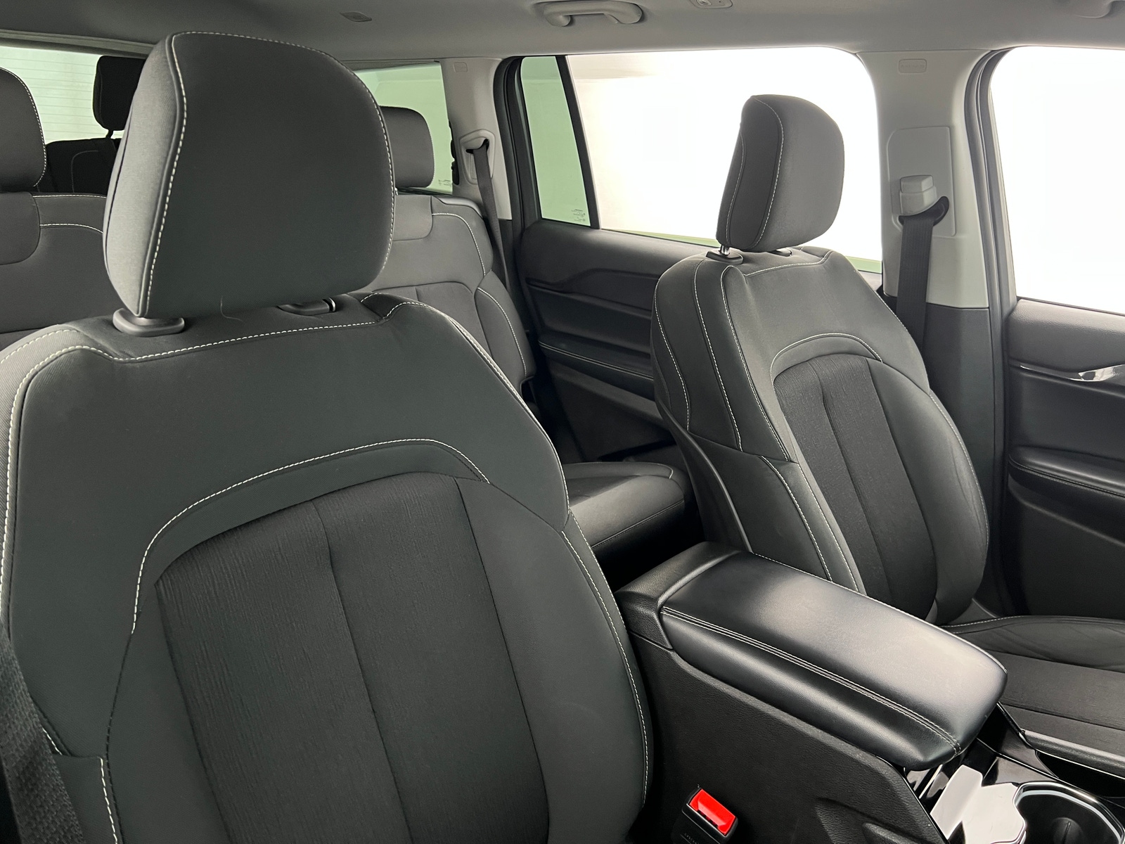 Thumbnail: 2021 Jeep Grand Cherokee L - 2