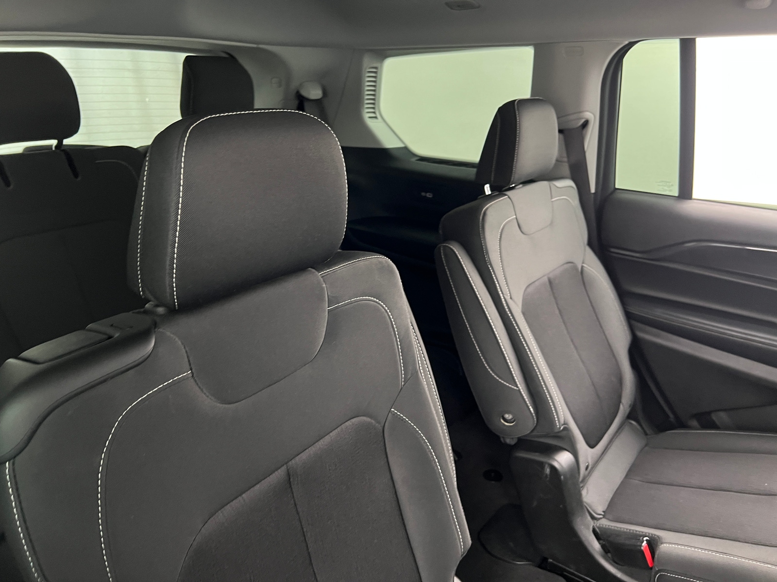 Thumbnail: 2021 Jeep Grand Cherokee L - 6