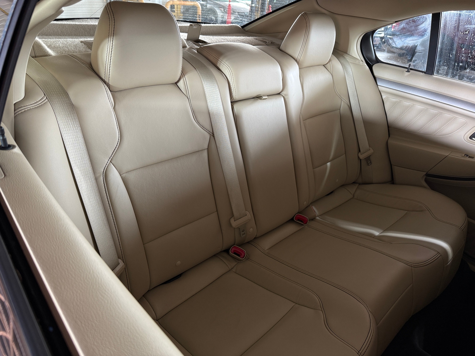 Thumbnail: 2013 Ford Taurus - 5