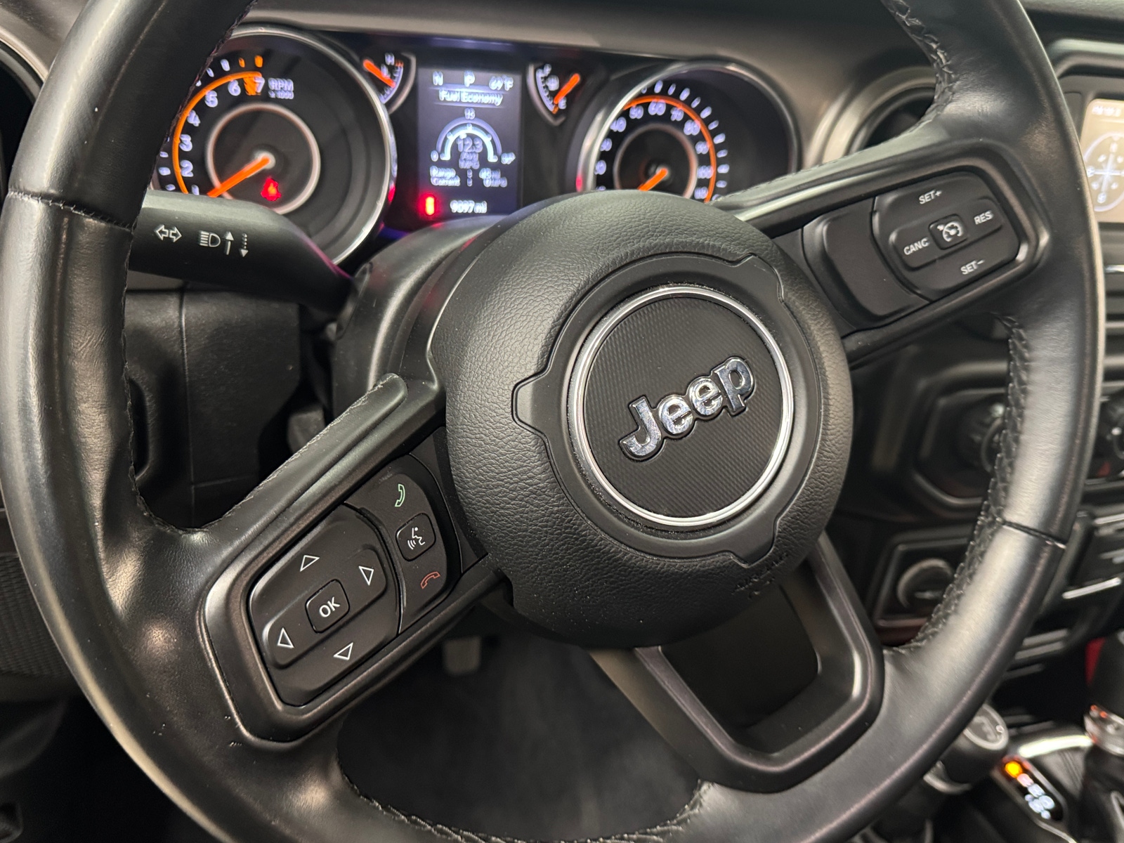 Thumbnail: 2020 Jeep Wrangler - 5