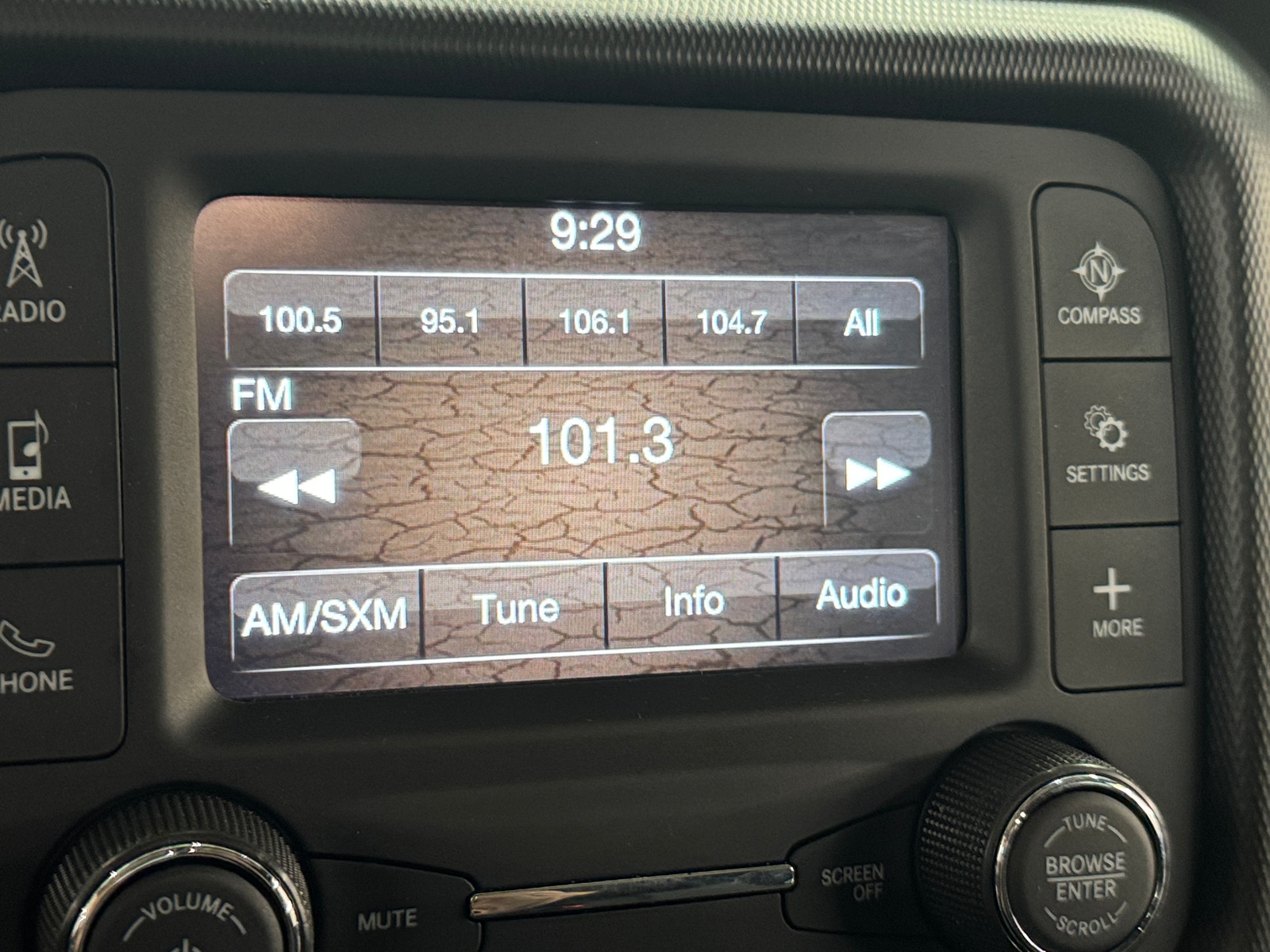 Thumbnail: 2020 Jeep Wrangler - 4