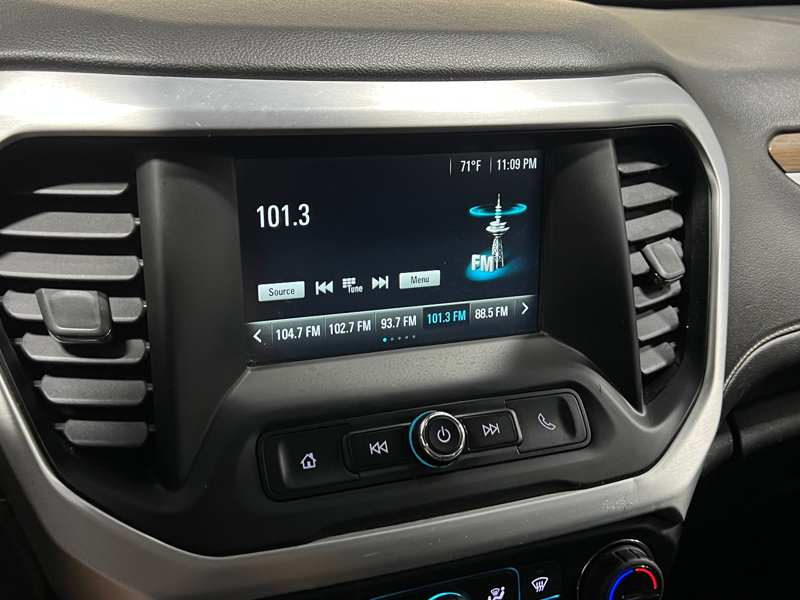 Thumbnail: 2019 GMC Acadia - 4
