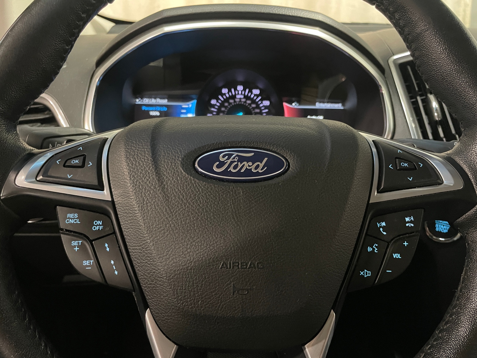 Thumbnail: 2018 Ford Edge - 4