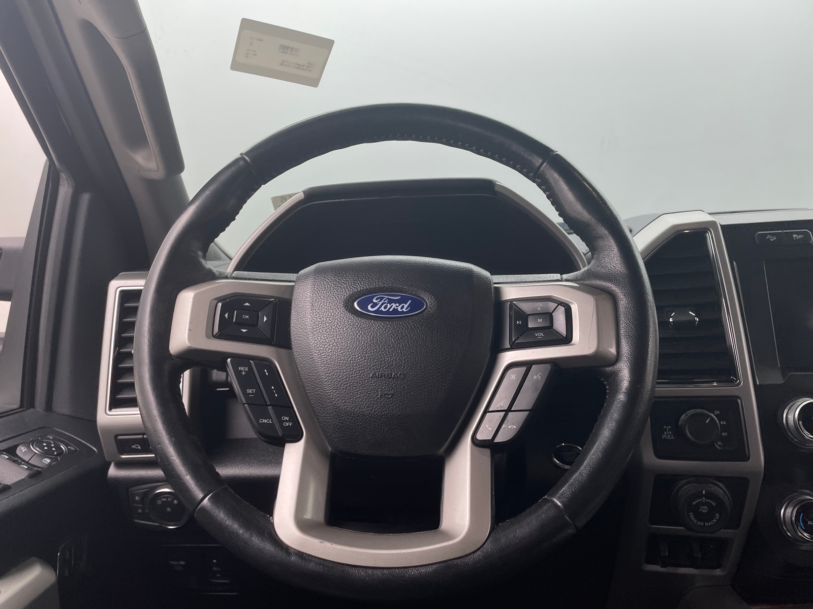 Thumbnail: 2019 Ford Econoline - 4