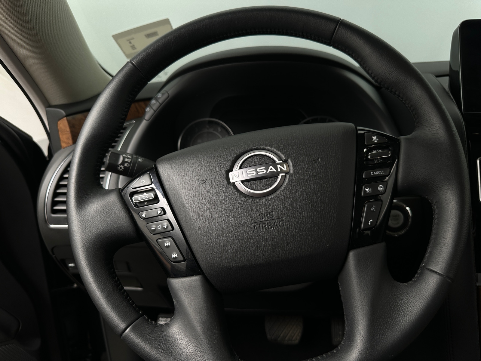 Thumbnail: 2024 Nissan Armada - 4