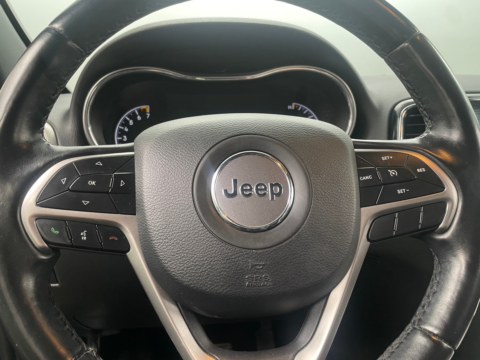 Thumbnail: 2020 Jeep Grand Cherokee - 5