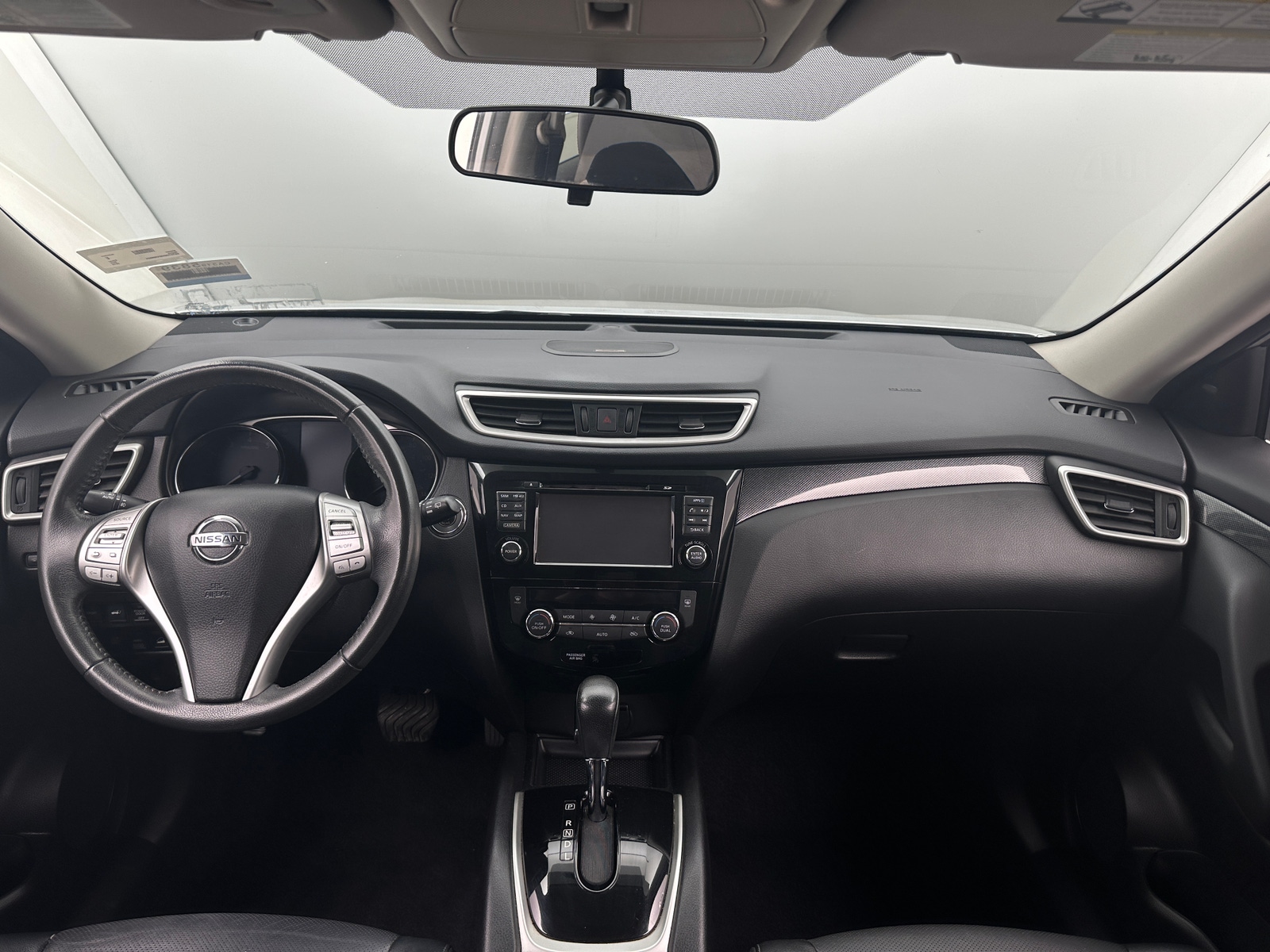 Thumbnail: 2015 Nissan Rogue - 2