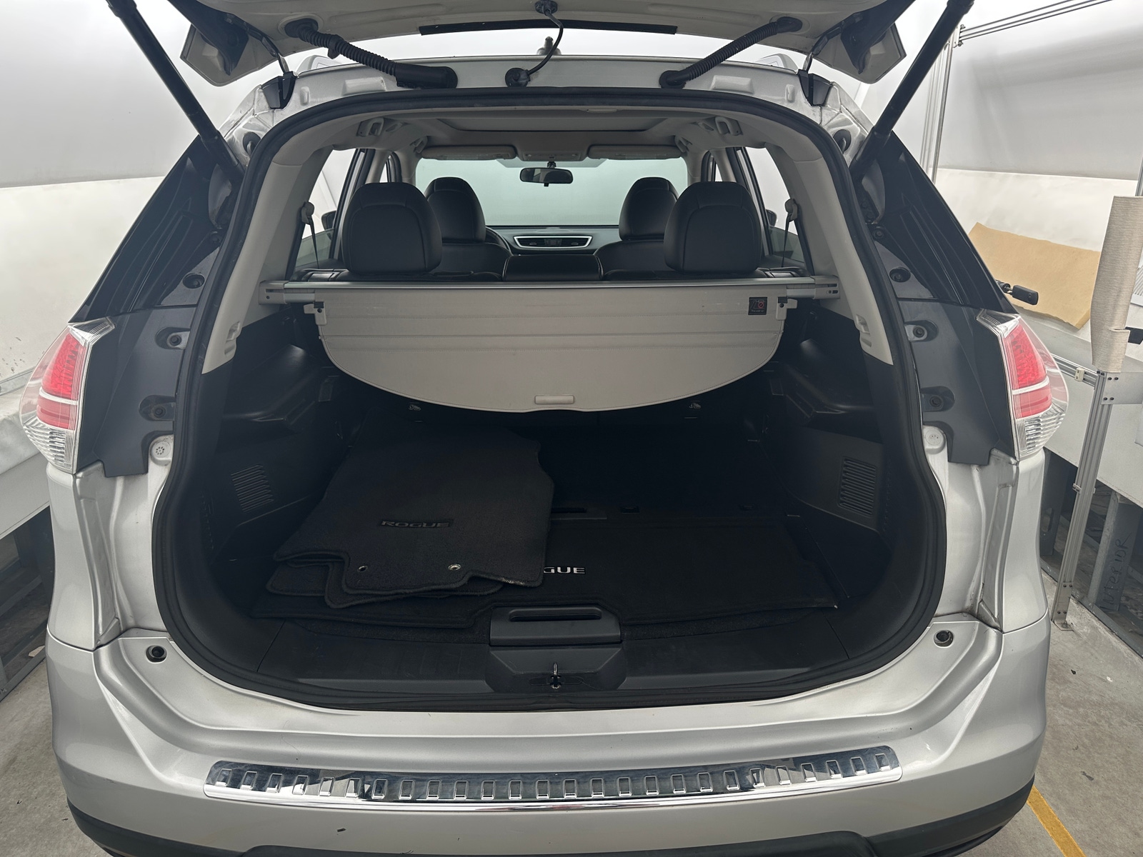 Thumbnail: 2015 Nissan Rogue - 6