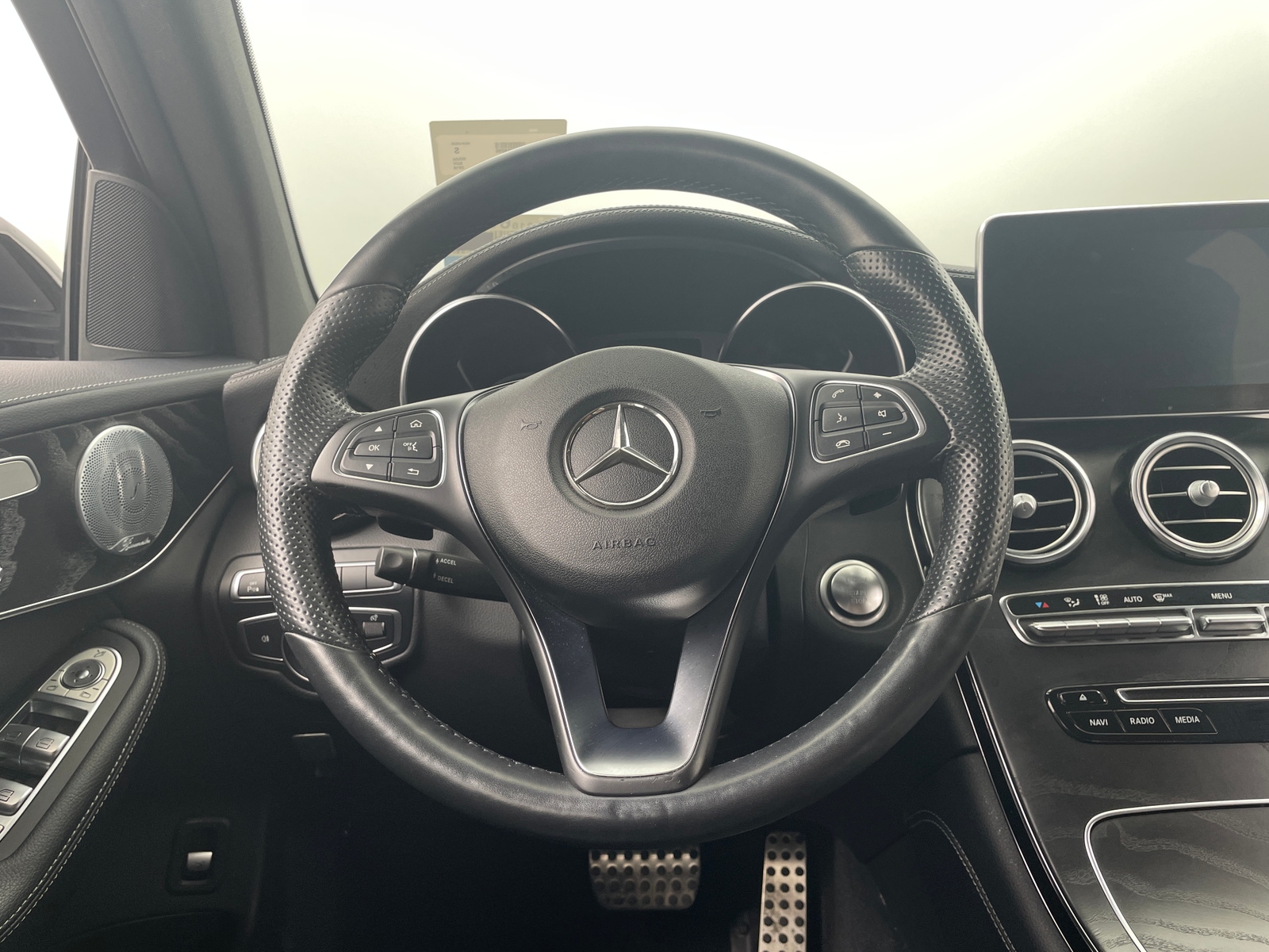 Thumbnail: 2018 Mercedes-Benz GLC - 4