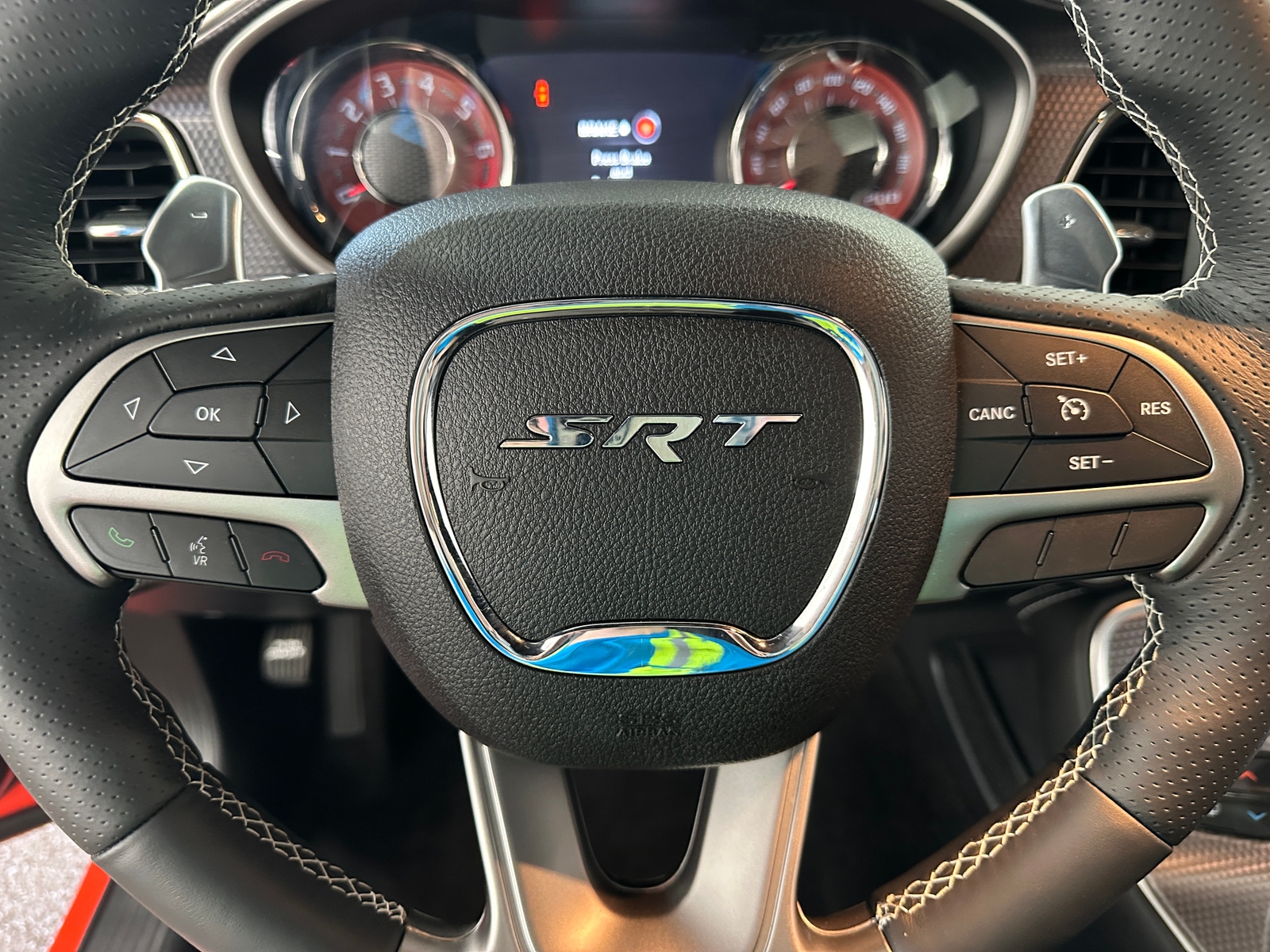 Thumbnail: 2016 Dodge Challenger - 3