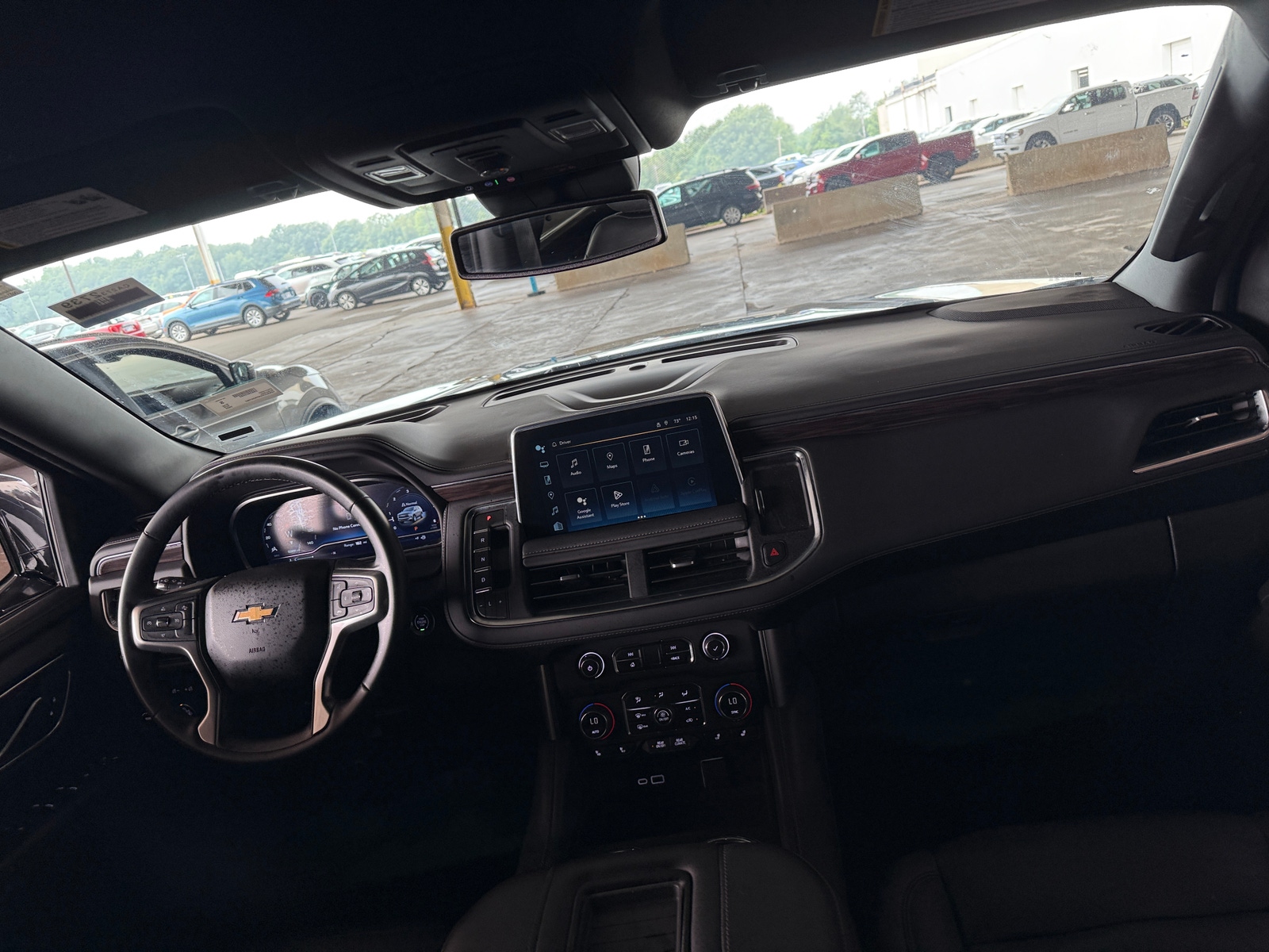 Thumbnail: 2023 Chevrolet Suburban - 2