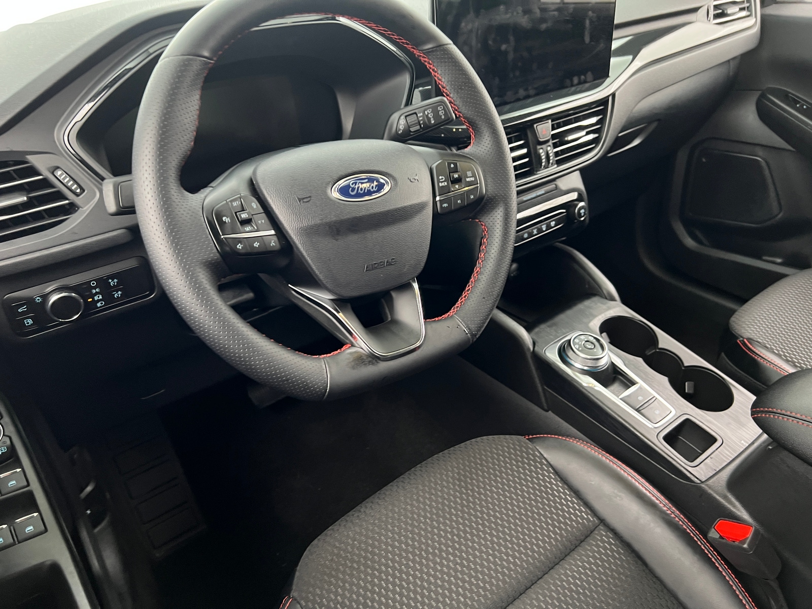 Thumbnail: 2025 Ford Escape - 3