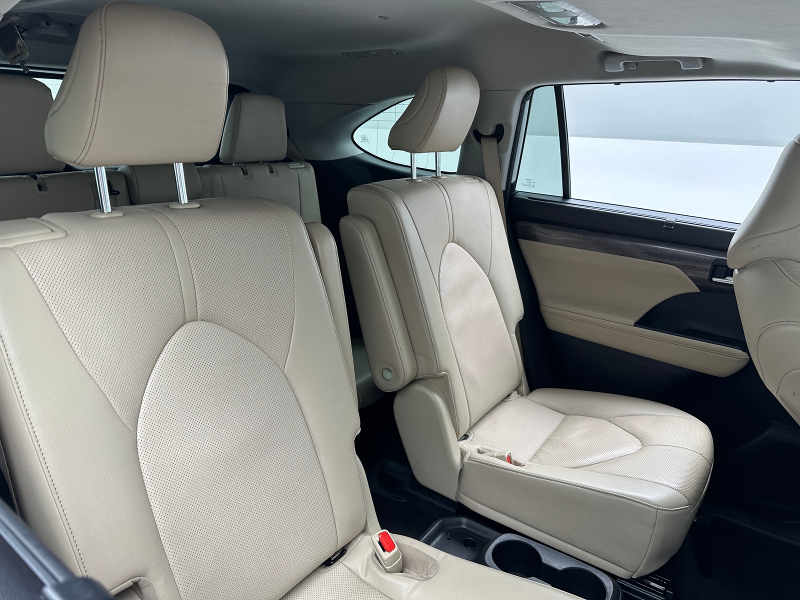 Thumbnail: 2023 Toyota Highlander - 5