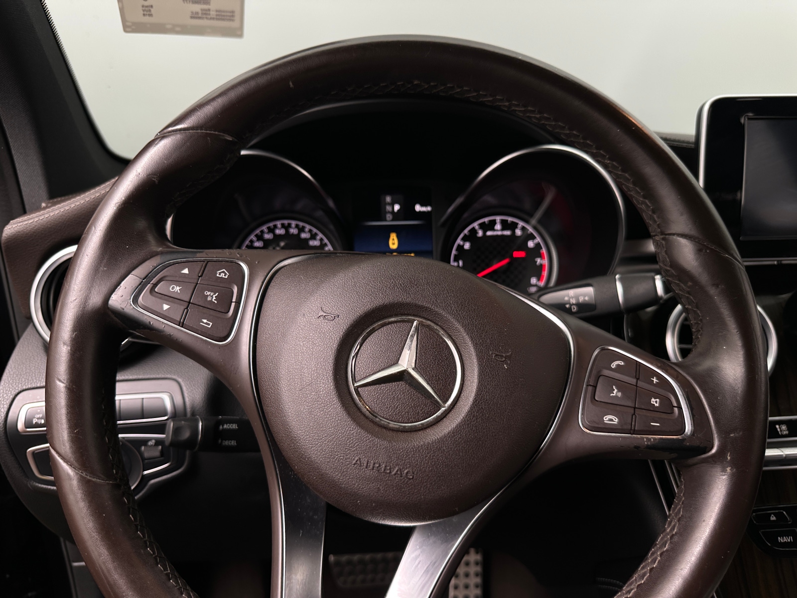 Thumbnail: 2018 Mercedes-Benz GLC - 4