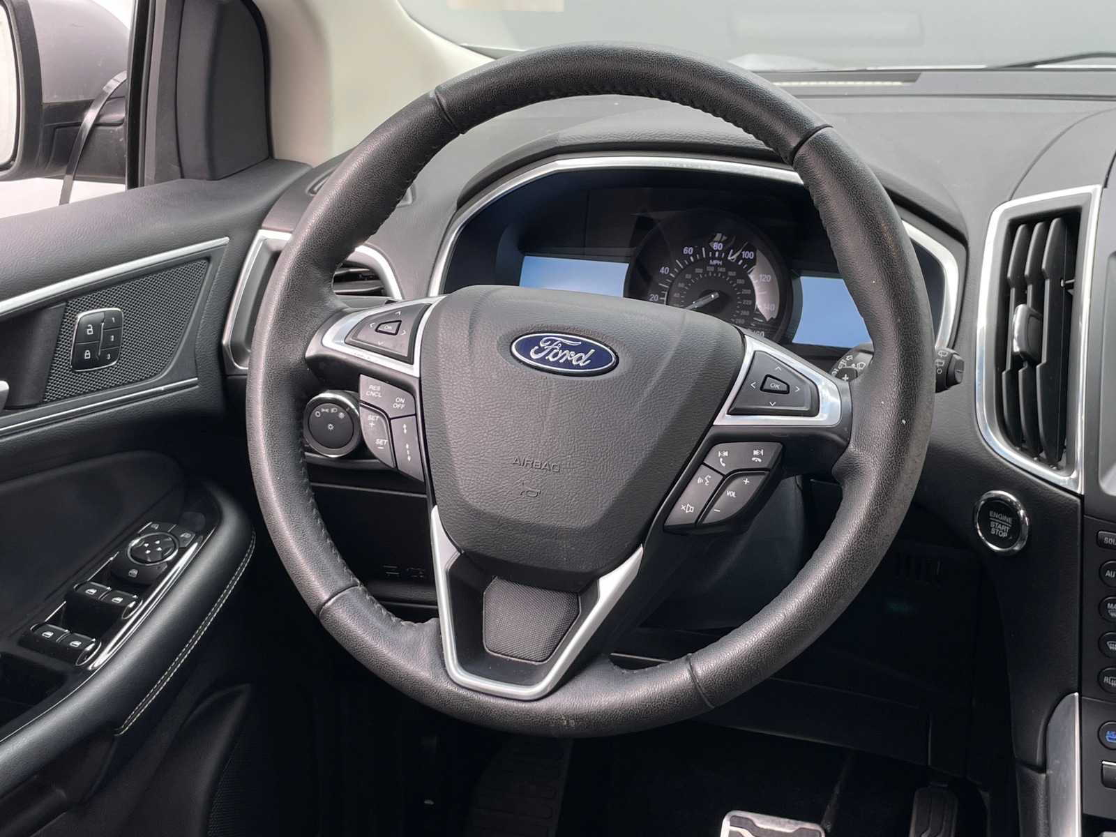 Thumbnail: 2018 Ford Edge - 4