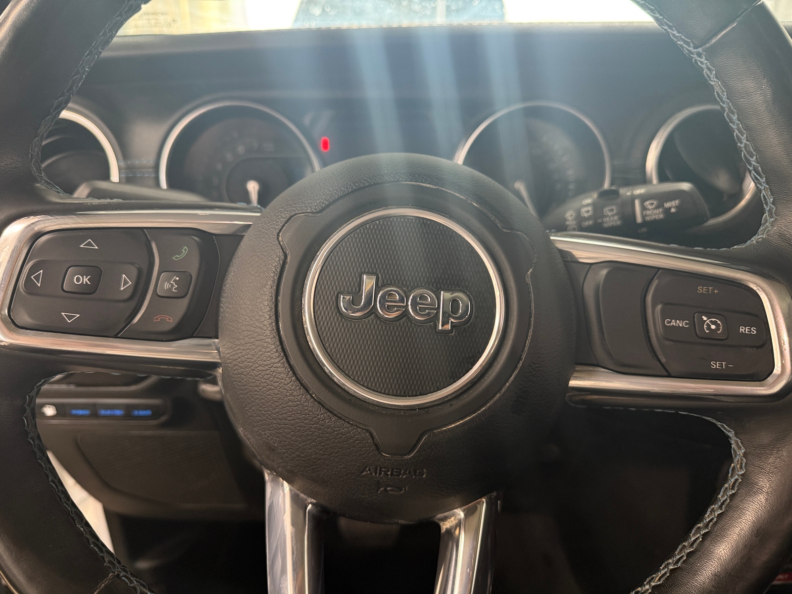 Thumbnail: 2021 Jeep Wrangler - 5