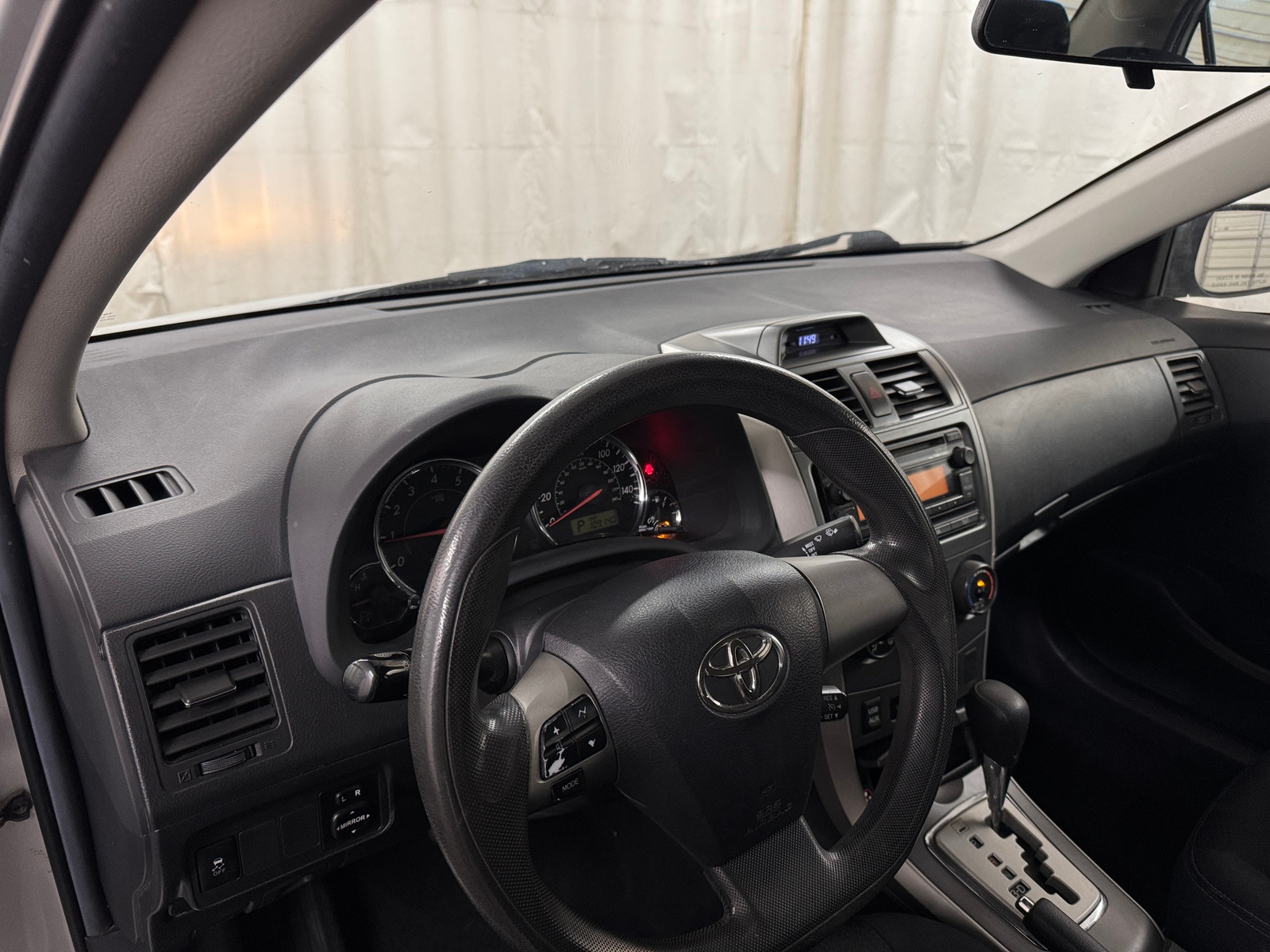 Thumbnail: 2012 Toyota Corolla - 3