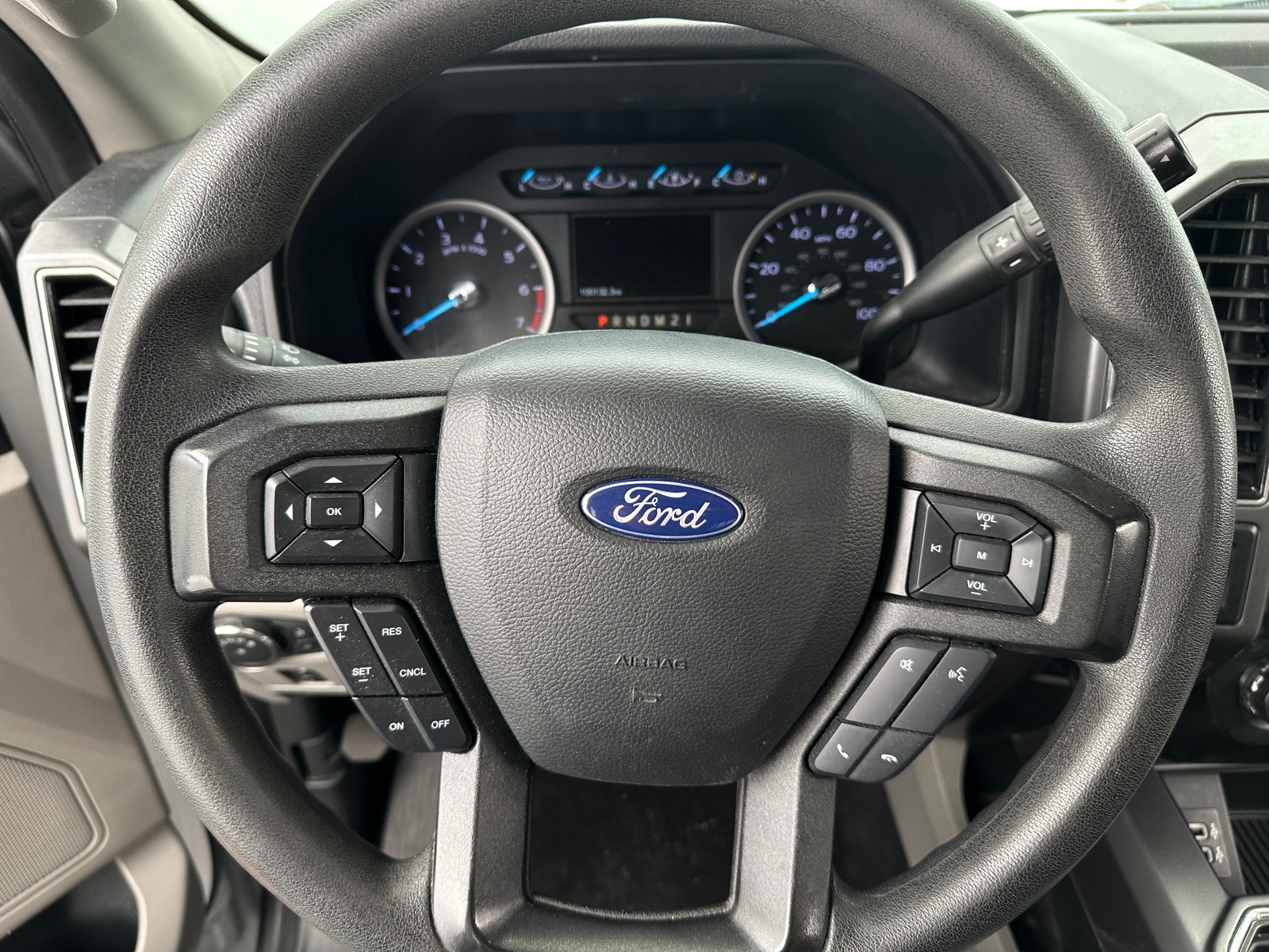 Thumbnail: 2019 Ford Econoline - 5