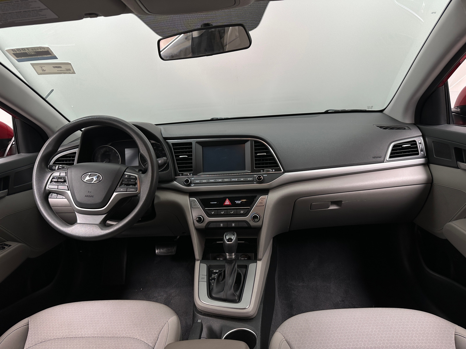 Thumbnail: 2018 Hyundai Elantra - 3