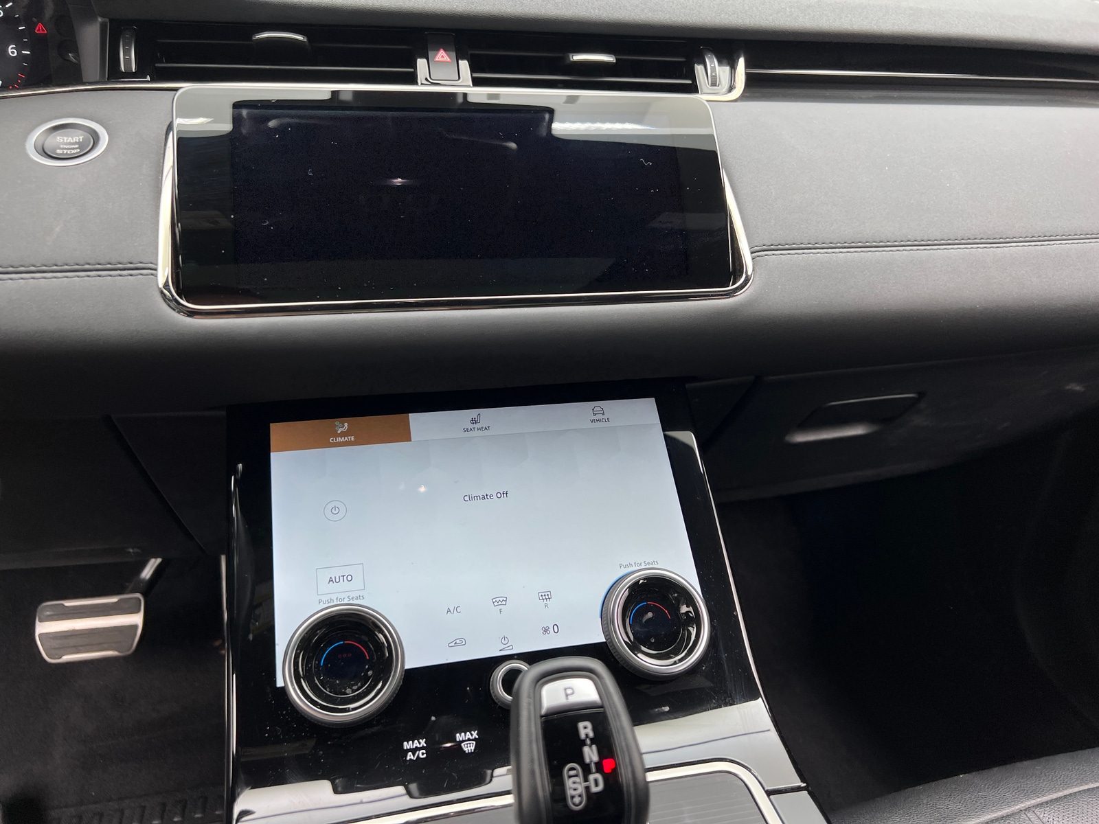 Thumbnail: 2022 Land Rover Range Rover Evoque - 3