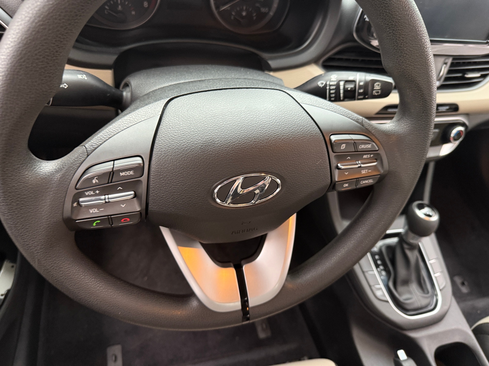 Thumbnail: 2020 Hyundai Elantra - 5