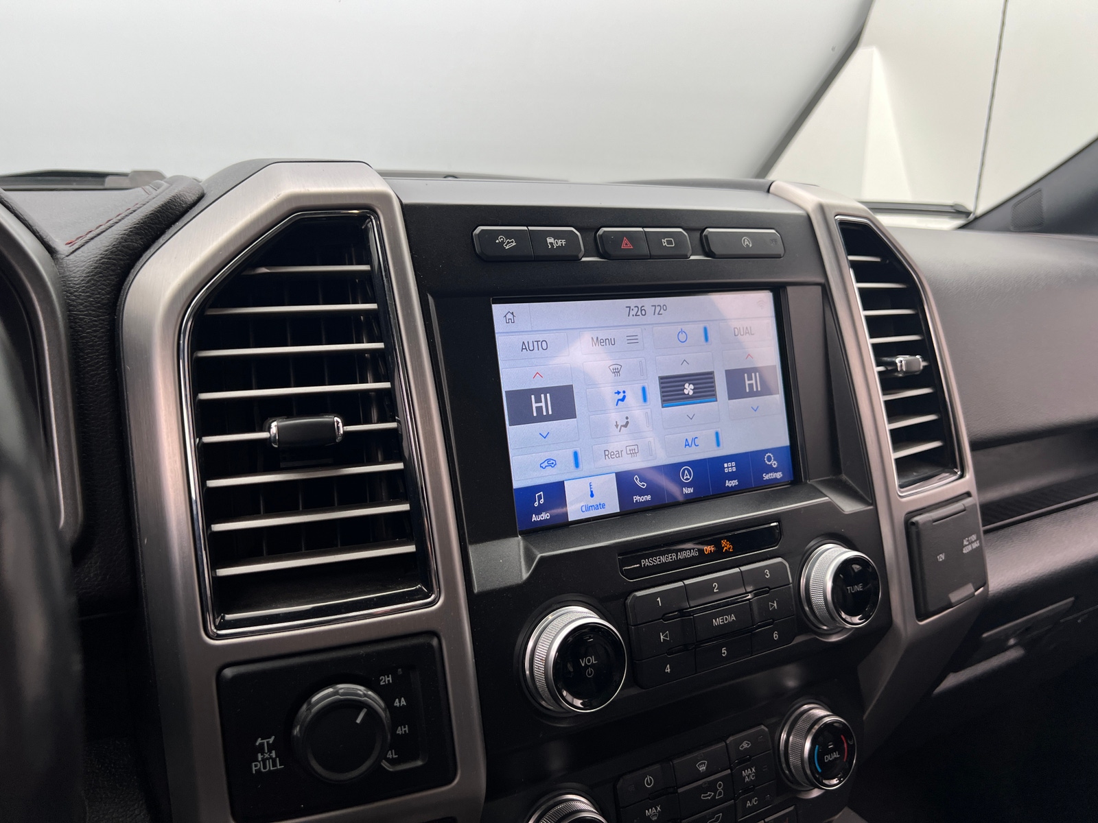 Thumbnail: 2020 Ford Econoline - 3