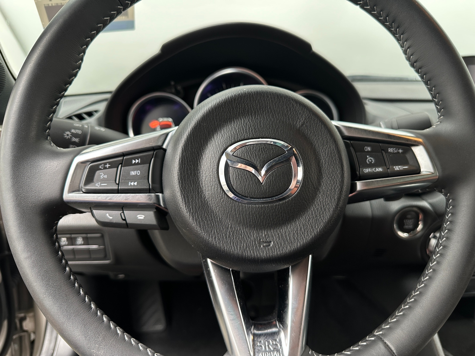 Thumbnail: 2023 Mazda MX-5 Miata - 4
