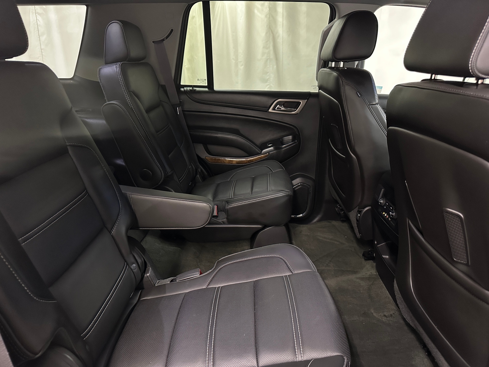 Thumbnail: 2015 GMC Yukon - 5