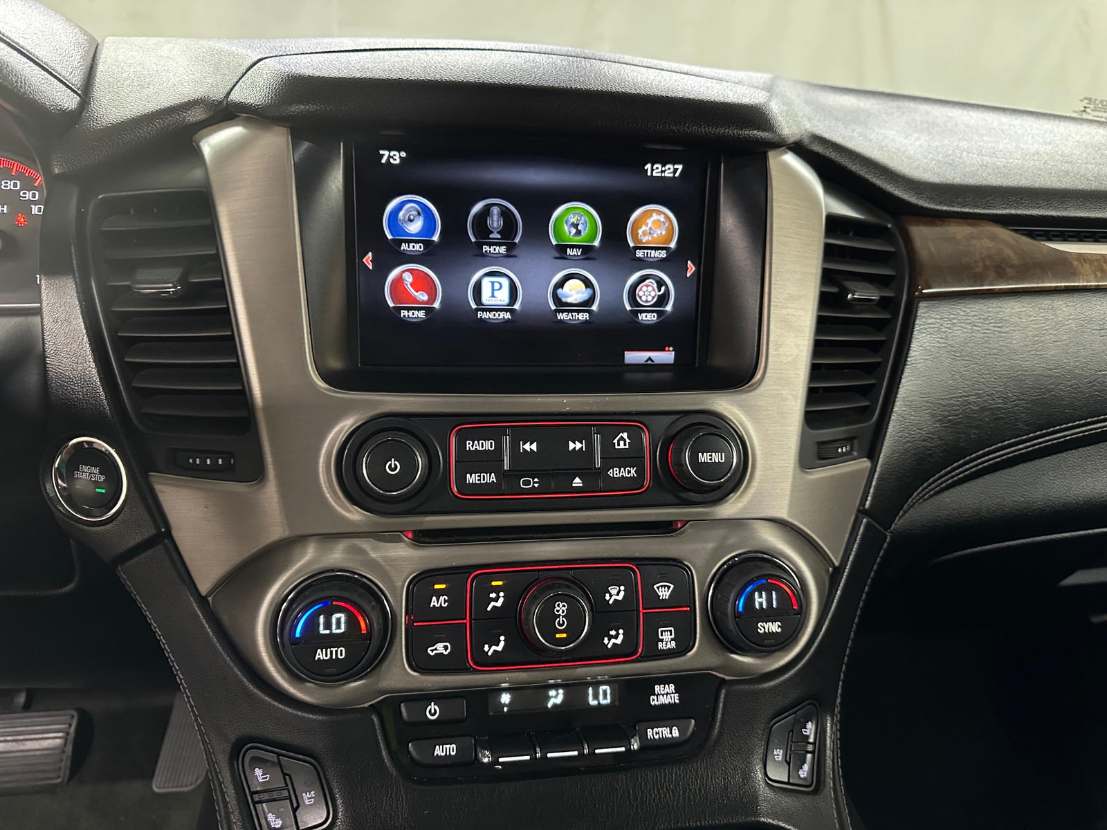 Thumbnail: 2015 GMC Yukon - 3