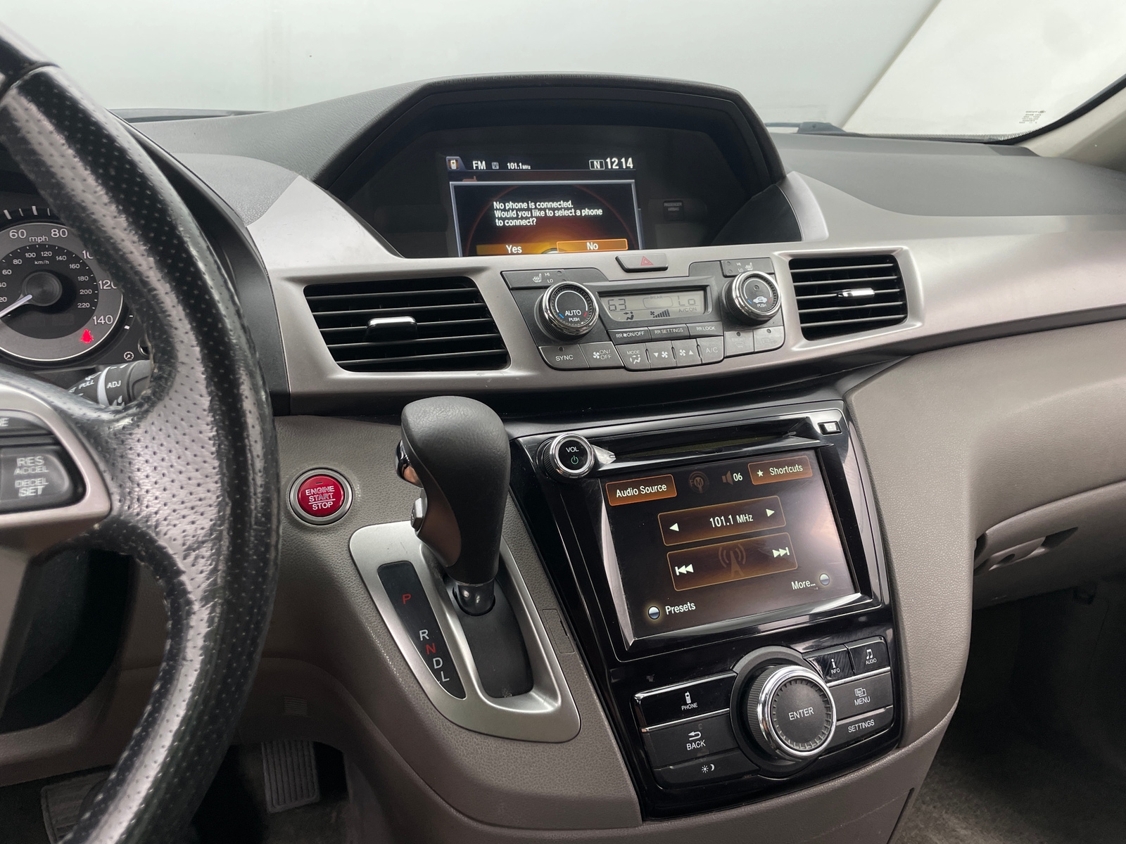 Thumbnail: 2015 Honda Odyssey - 3