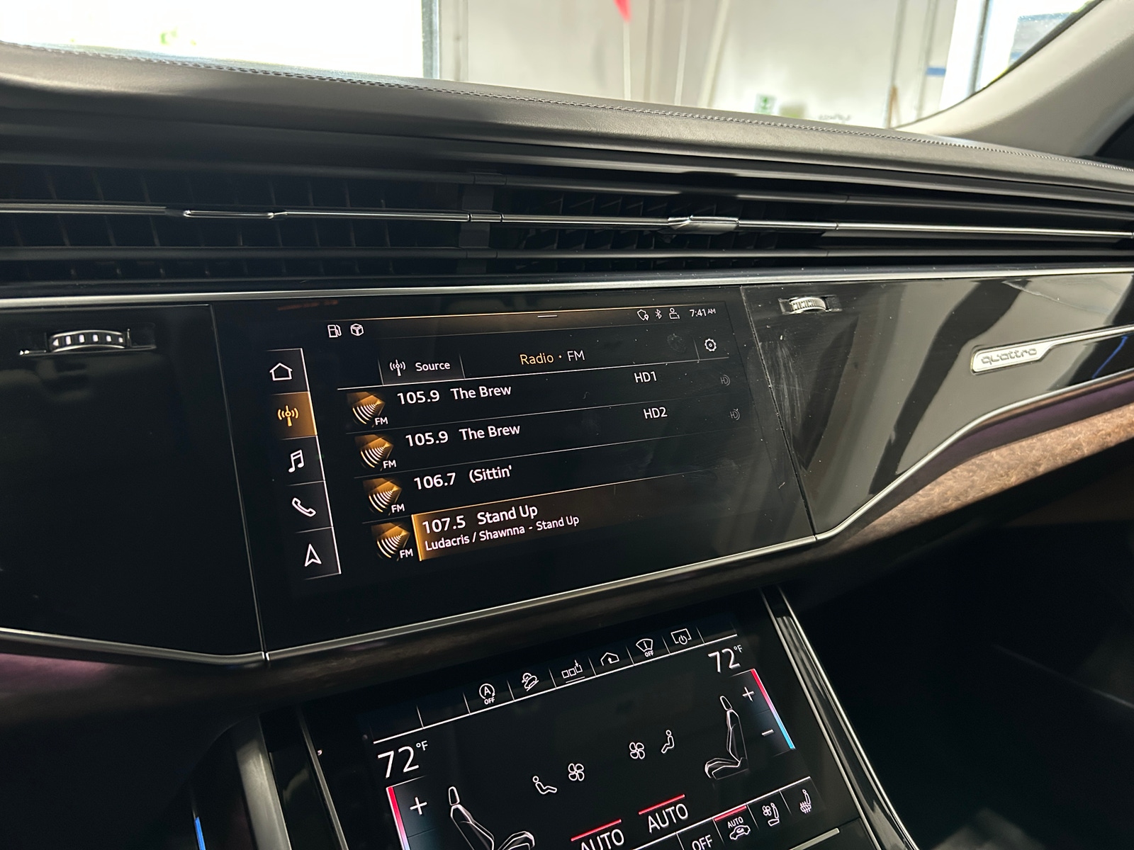 Thumbnail: 2020 Audi Q8 - 3