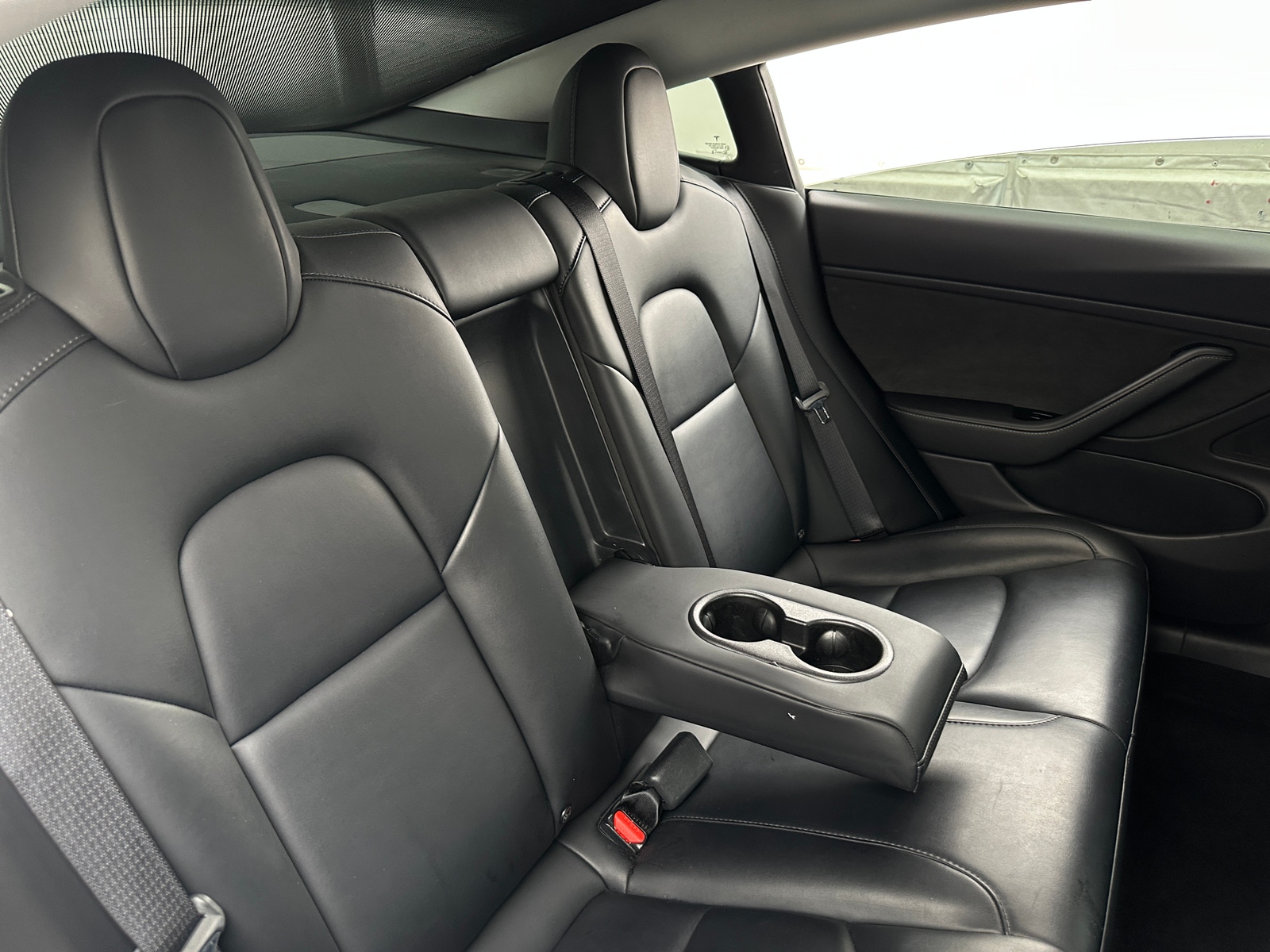 Thumbnail: 2020 Tesla Model 3 - 4