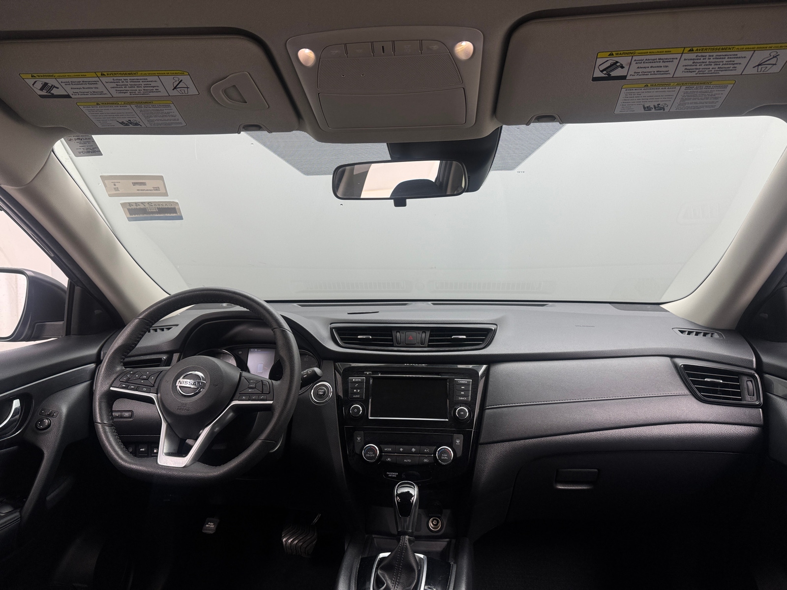 Thumbnail: 2020 Nissan Rogue - 3