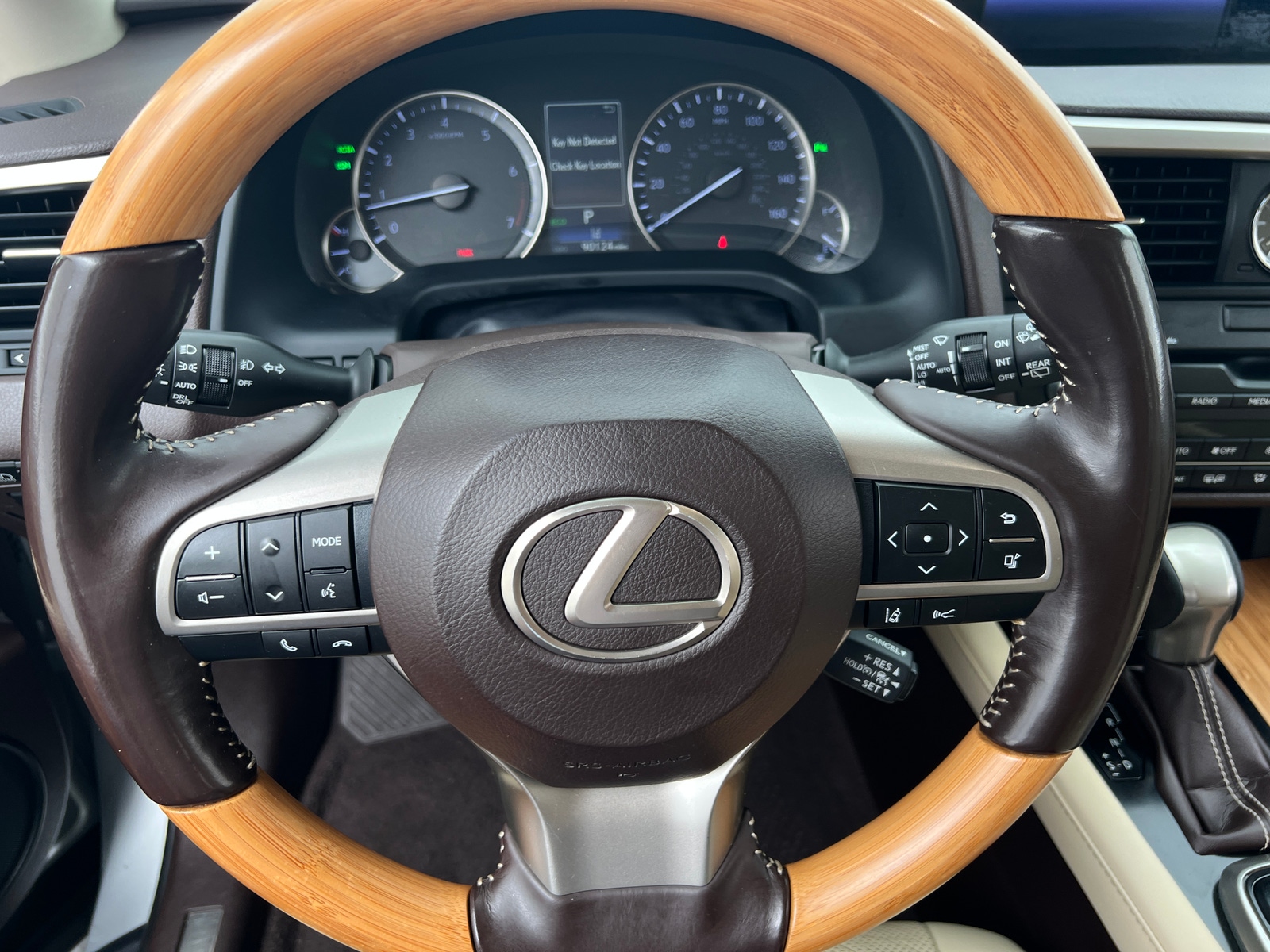 Thumbnail: 2018 Lexus RX - 4
