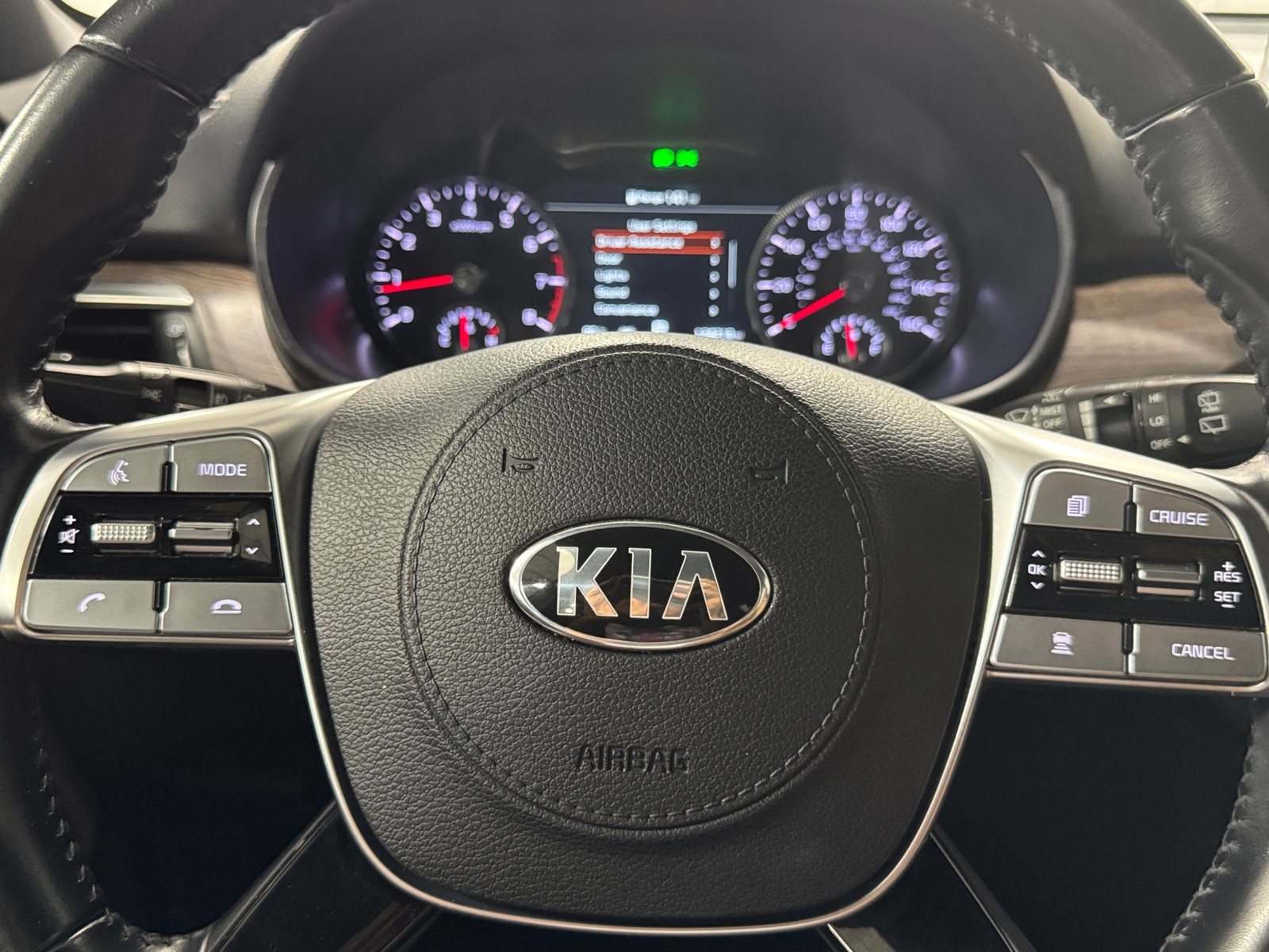 Thumbnail: 2020 Kia Telluride - 4