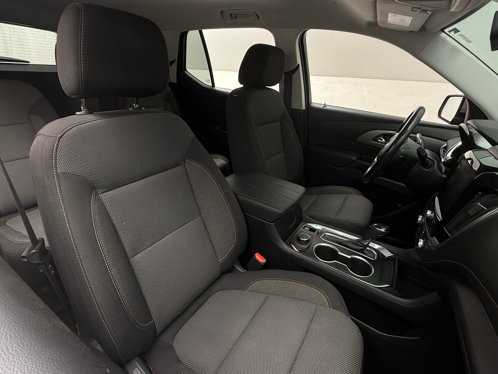 Thumbnail: 2020 Chevrolet Traverse - 2