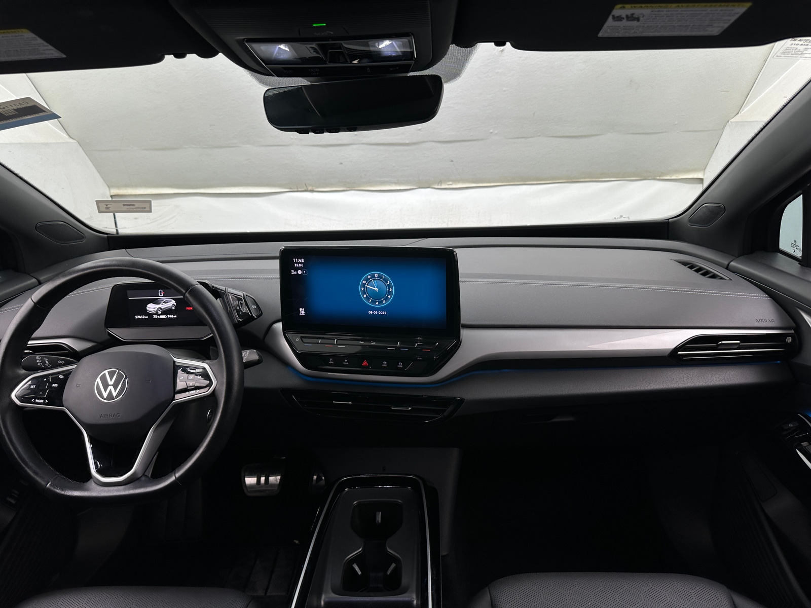 Thumbnail: 2023 Volkswagen ID.4 - 2