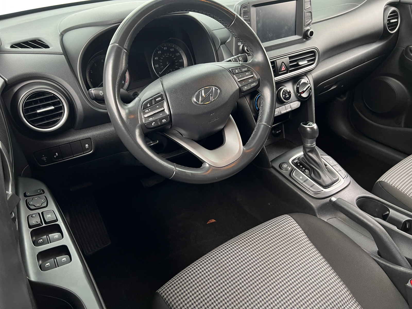 Thumbnail: 2018 Hyundai Kona - 3