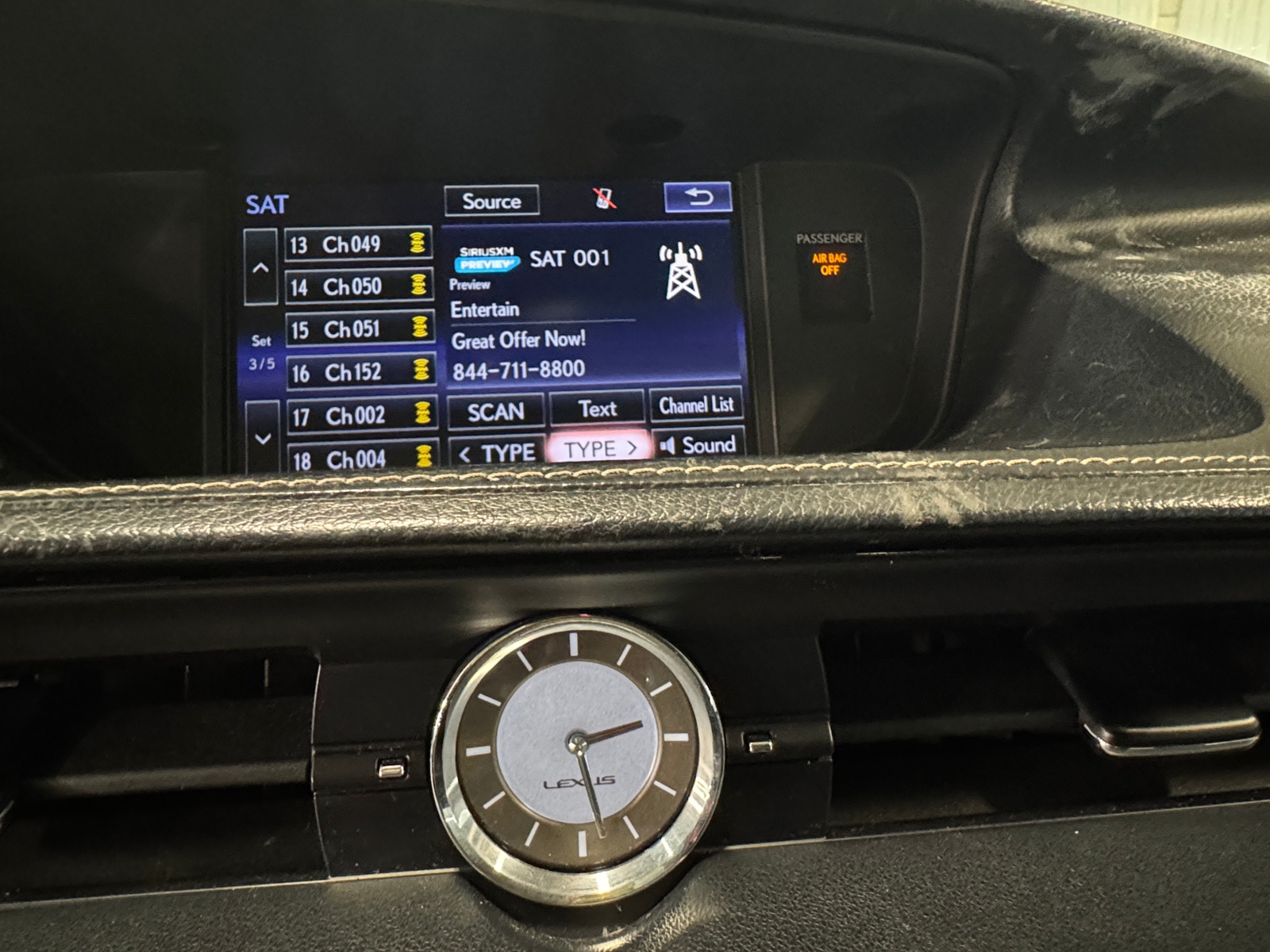 Thumbnail: 2016 Lexus ES - 3