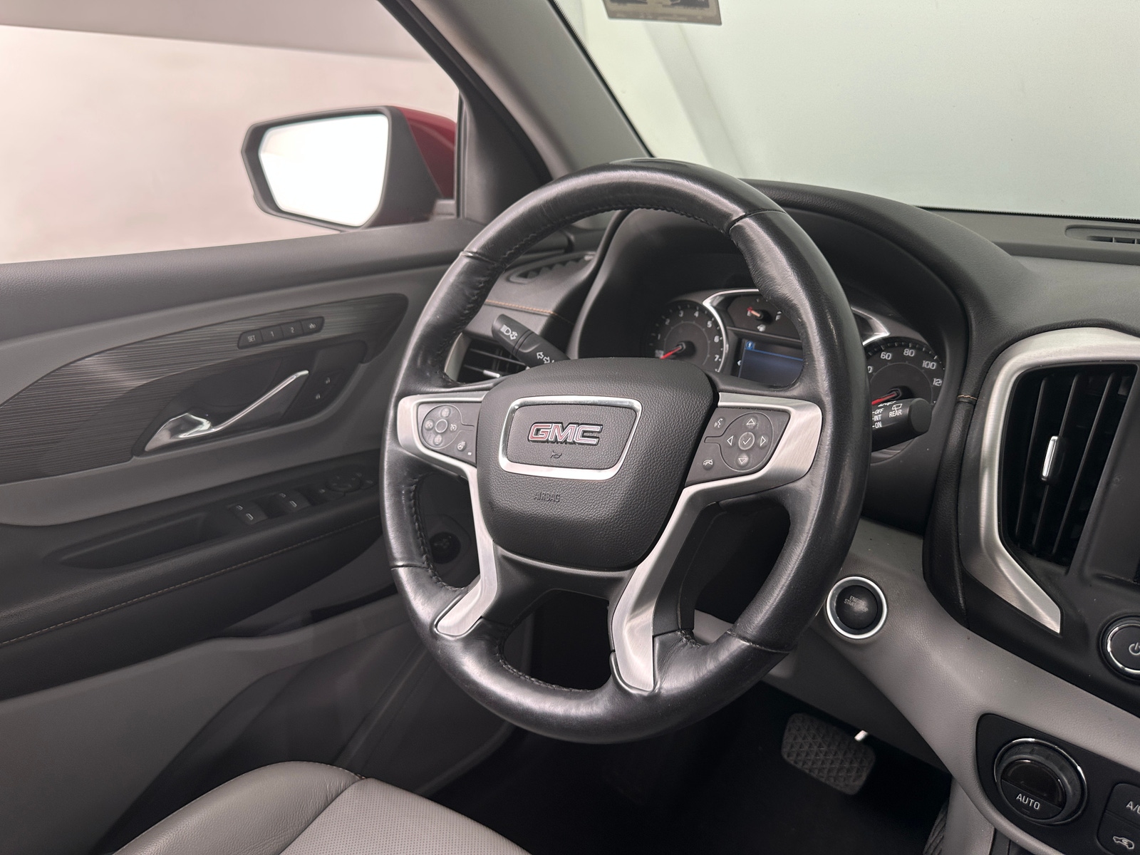 Thumbnail: 2018 GMC Terrain - 4