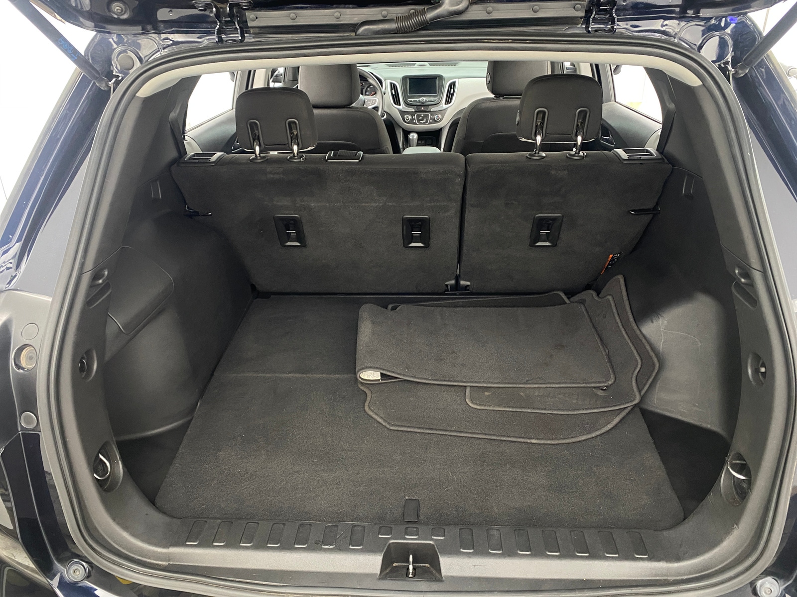 Thumbnail: 2020 Chevrolet Equinox - 7
