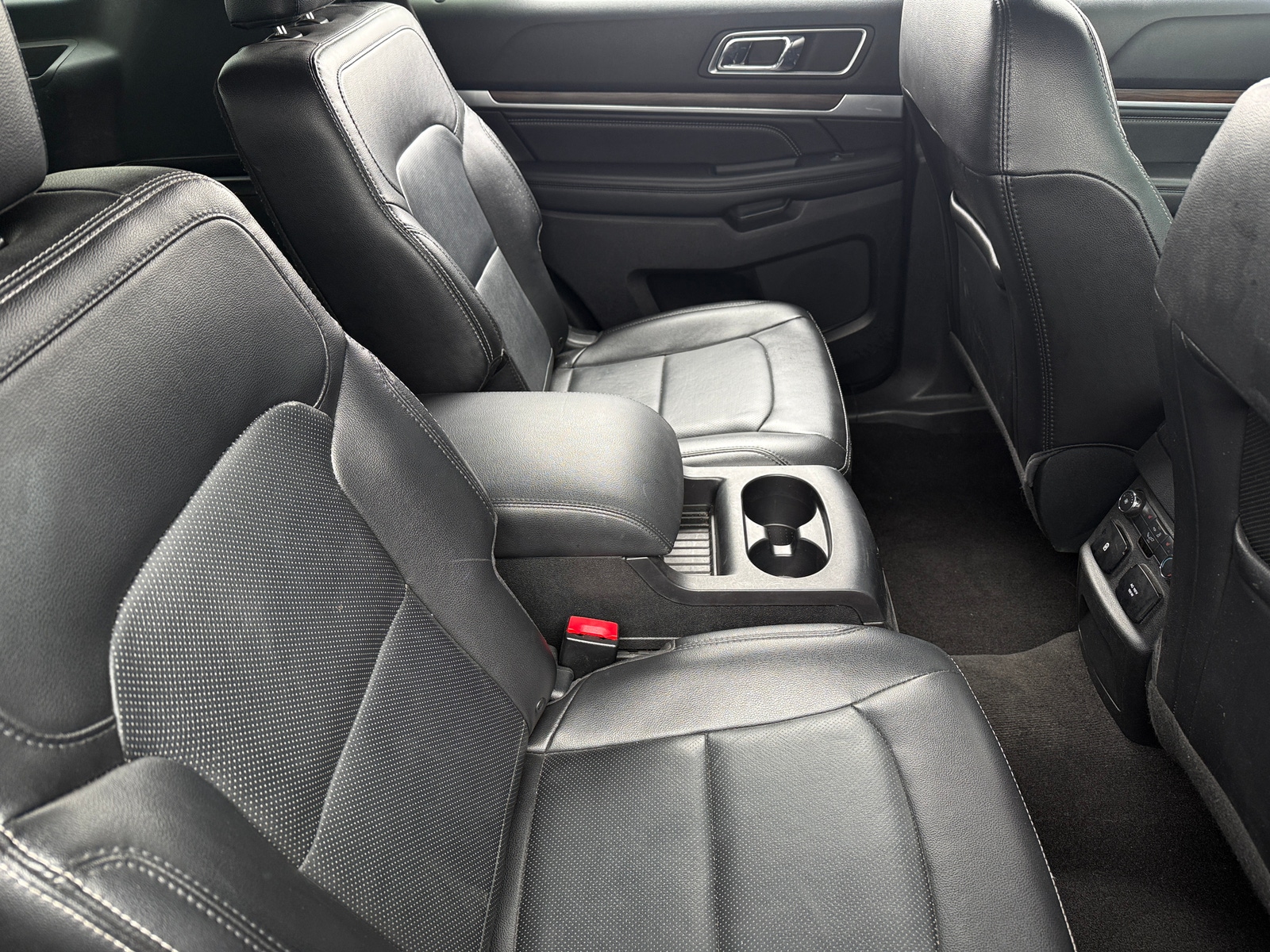 Thumbnail: 2019 Ford Explorer - 5