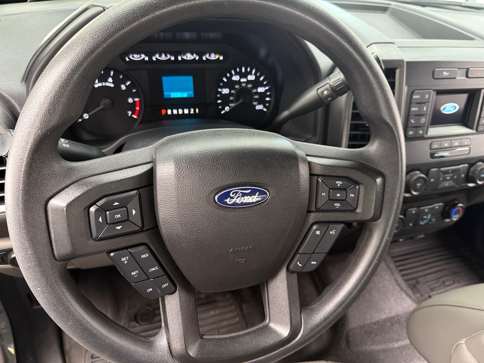 Thumbnail: 2022 Ford Econoline - 5