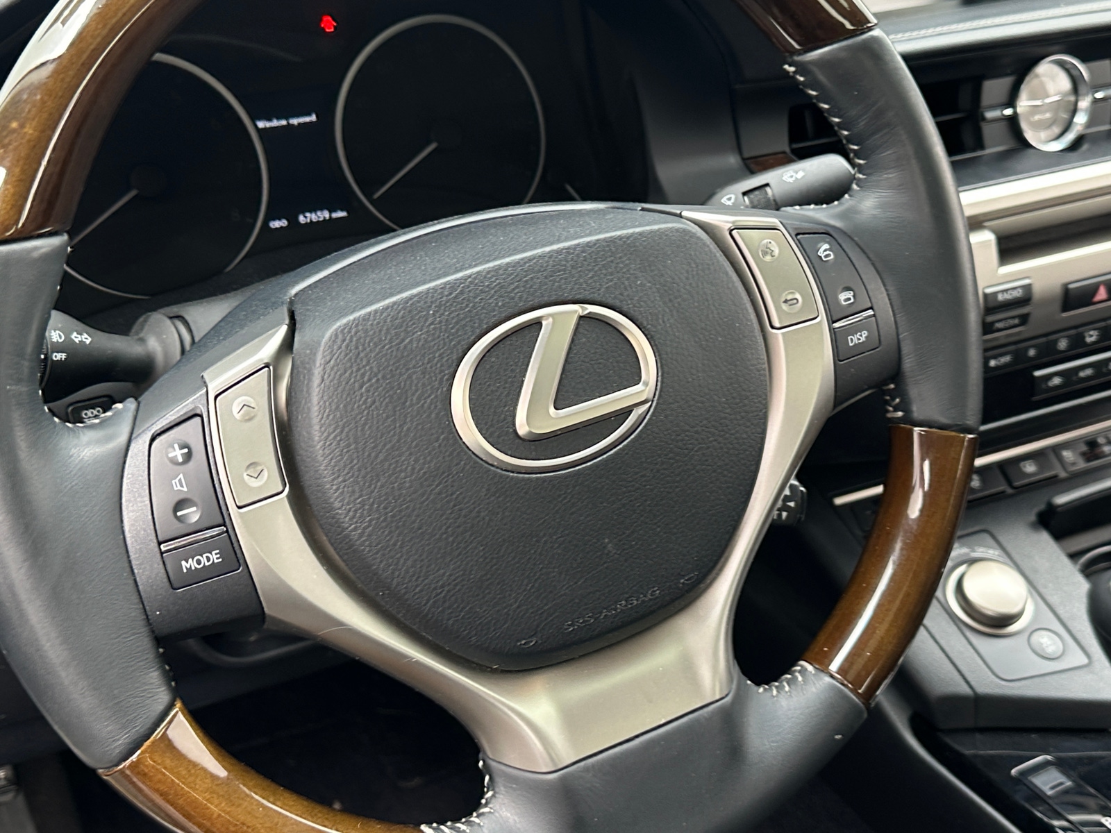 Thumbnail: 2014 Lexus ES - 4